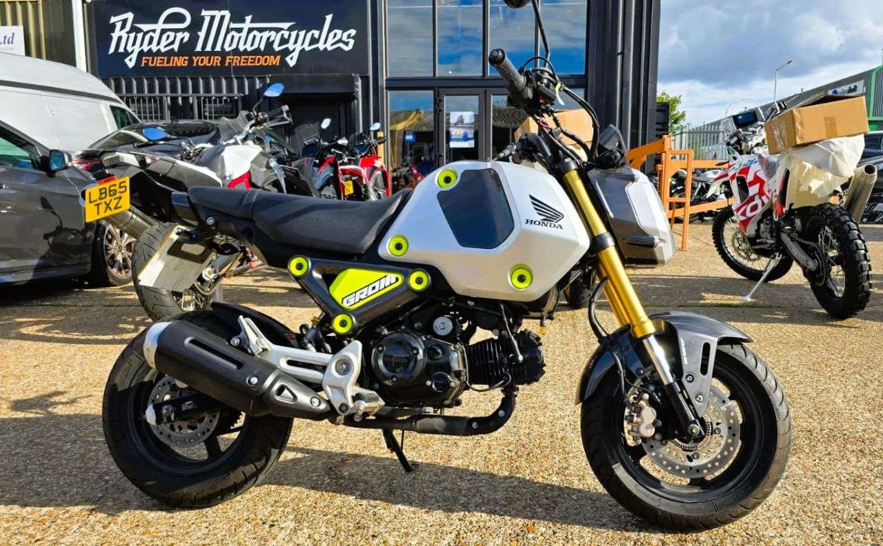 A 2021 HONDA MSX125 GROM - BUY ONLINE 24 HRS A DAY - FINANCE AVAILABLE - ALL TYPES OF CREDIT AC A 2021 HONDA MSX125 GROM - BUY ONLINE 24 HRS A DAY - FINANCE AVAILABLE - ALL TYPES OF CREDIT AC