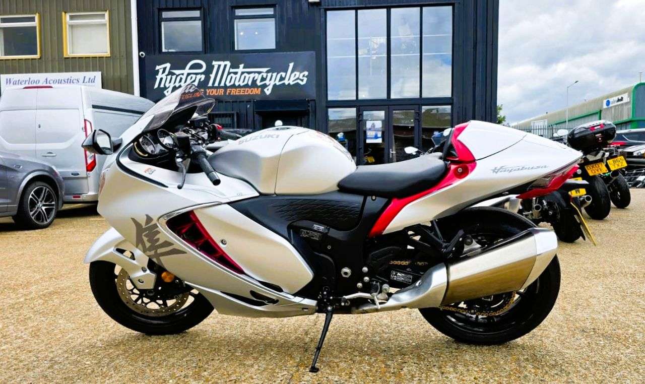 2021 SUZUKI GSX1300R HAYABUSA 2021 SUZUKI GSX1300R HAYABUSA