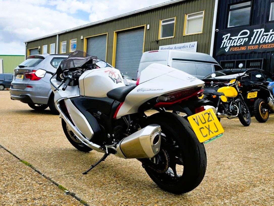 2021 SUZUKI GSX1300R HAYABUSA 2021 SUZUKI GSX1300R HAYABUSA