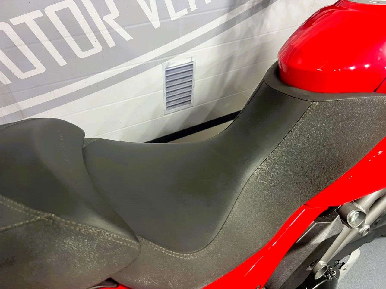 2013 DUCATI MULTISTRADA 1200 2013 DUCATI MULTISTRADA 1200