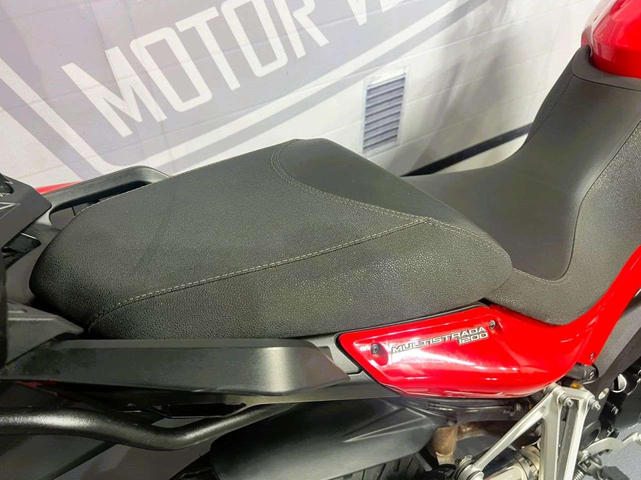 2013 DUCATI MULTISTRADA 1200 2013 DUCATI MULTISTRADA 1200