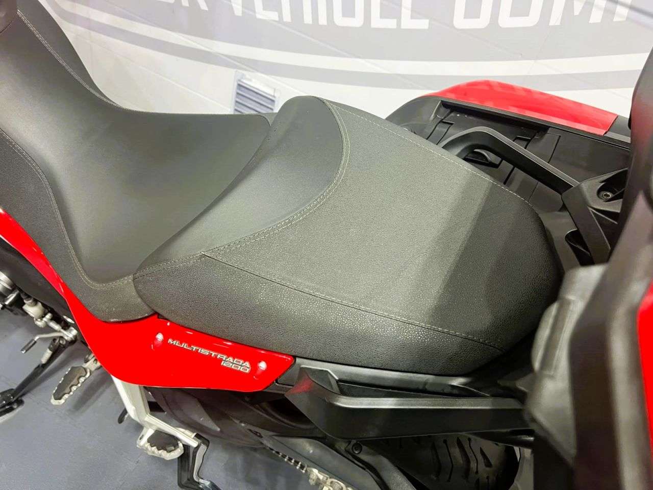 2013 DUCATI MULTISTRADA 1200 2013 DUCATI MULTISTRADA 1200