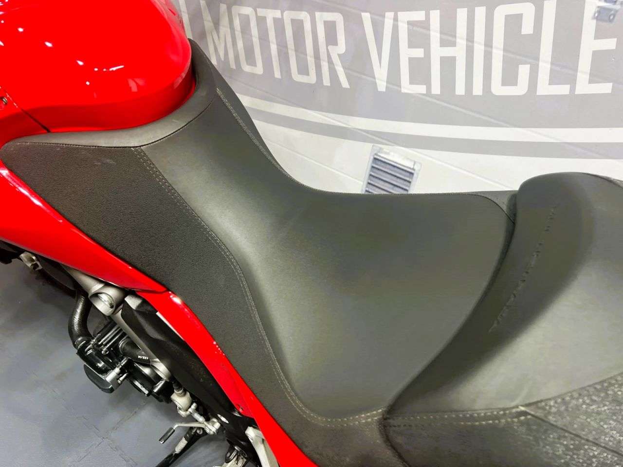 2013 DUCATI MULTISTRADA 1200 2013 DUCATI MULTISTRADA 1200