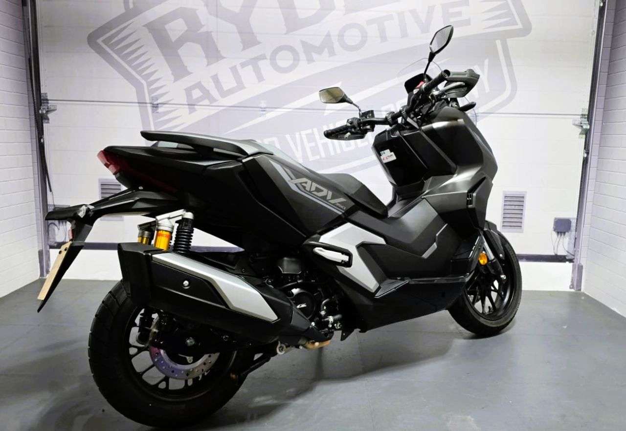 A 2025 HONDA ADV 350 - BUY ONLINE 24 HRS A DAY - FINANCE AVAILABLE - ALL TYPES OF CREDIT ACCEPTE A 2025 HONDA ADV 350 - BUY ONLINE 24 HRS A DAY - FINANCE AVAILABLE - ALL TYPES OF CREDIT ACCEPTE