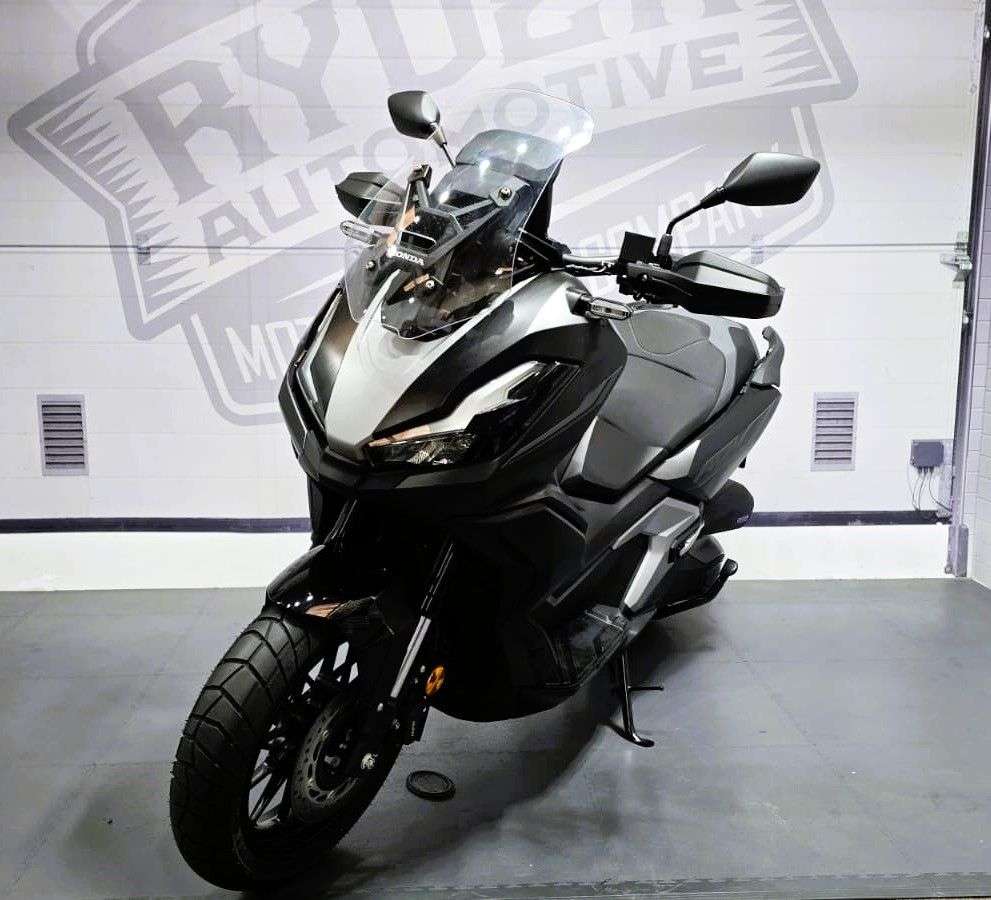 2025 HONDA ADV 350 2025 HONDA ADV 350