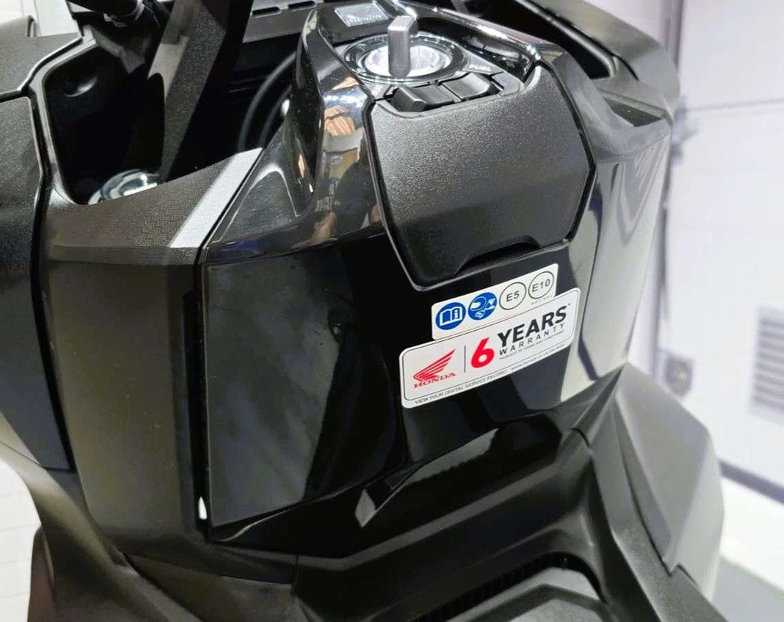 2025 HONDA ADV 350 2025 HONDA ADV 350