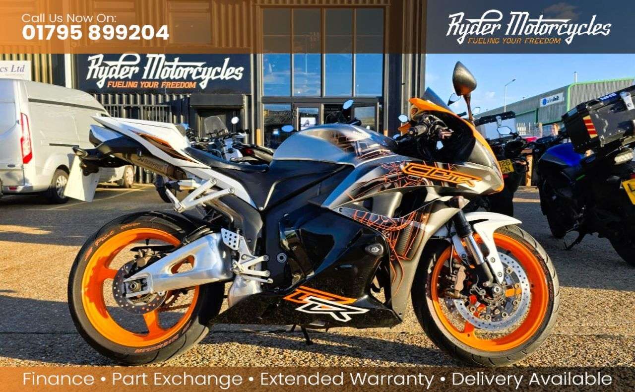 A 2011 HONDA CBR600RR - BUY ONLINE 24 HRS A DAY - FINANCE AVAILABLE - ALL TYPES OF CREDIT ACCEPTE A 2011 HONDA CBR600RR - BUY ONLINE 24 HRS A DAY - FINANCE AVAILABLE - ALL TYPES OF CREDIT ACCEPTE