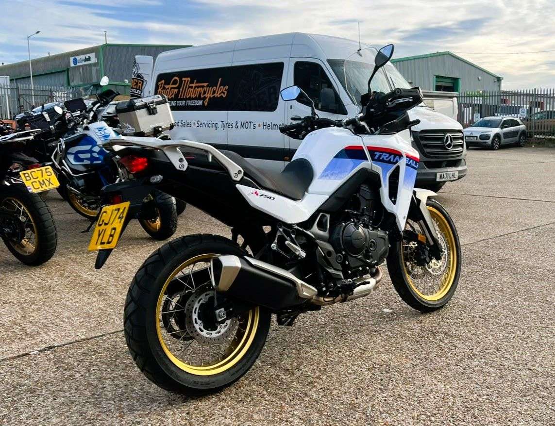 A 2024 HONDA XL750 TRANSALP - BUY ONLINE 24 HRS A DAY - FINANCE AVAILABLE - ALL TYPES OF CREDIT ACCEPTE A 2024 HONDA XL750 TRANSALP - BUY ONLINE 24 HRS A DAY - FINANCE AVAILABLE - ALL TYPES OF CREDIT ACCEPTE
