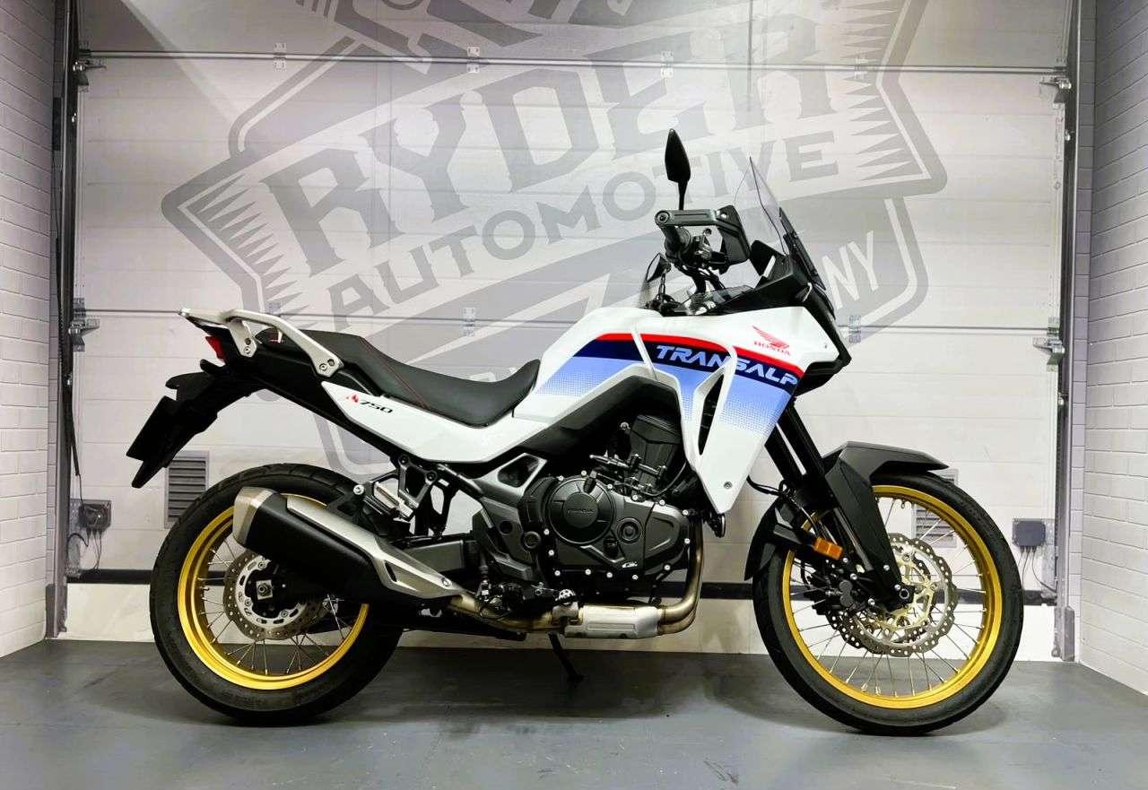 A 2024 HONDA XL750 TRANSALP - BUY ONLINE 24 HRS A DAY - FINANCE AVAILABLE - ALL TYPES OF CREDIT ACCEPTE A 2024 HONDA XL750 TRANSALP - BUY ONLINE 24 HRS A DAY - FINANCE AVAILABLE - ALL TYPES OF CREDIT ACCEPTE