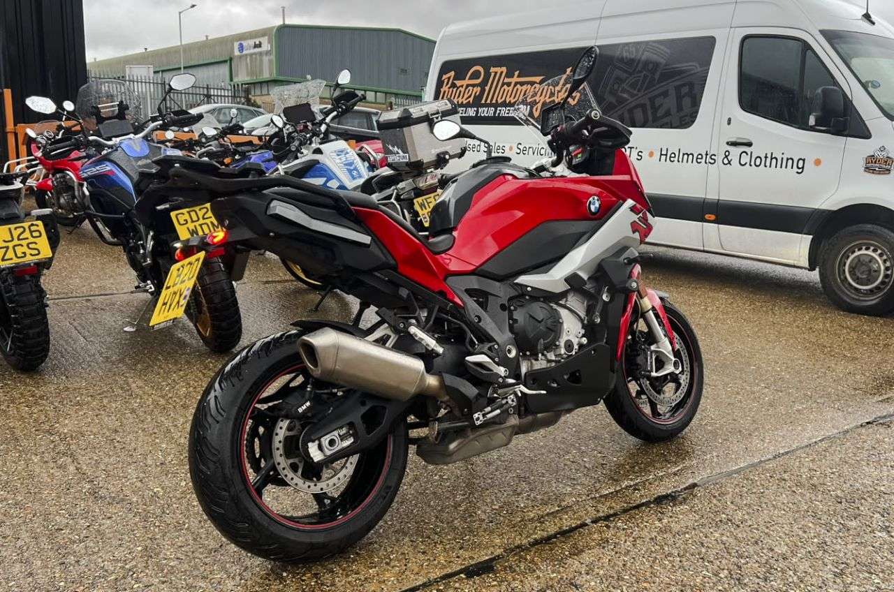 A 2020 BMW S 1000 XR - BUY ONLINE 24 HRS A DAY - FINANCE AVAILABLE - ALL TYPES OF CREDIT ACCEPTE A 2020 BMW S 1000 XR - BUY ONLINE 24 HRS A DAY - FINANCE AVAILABLE - ALL TYPES OF CREDIT ACCEPTE