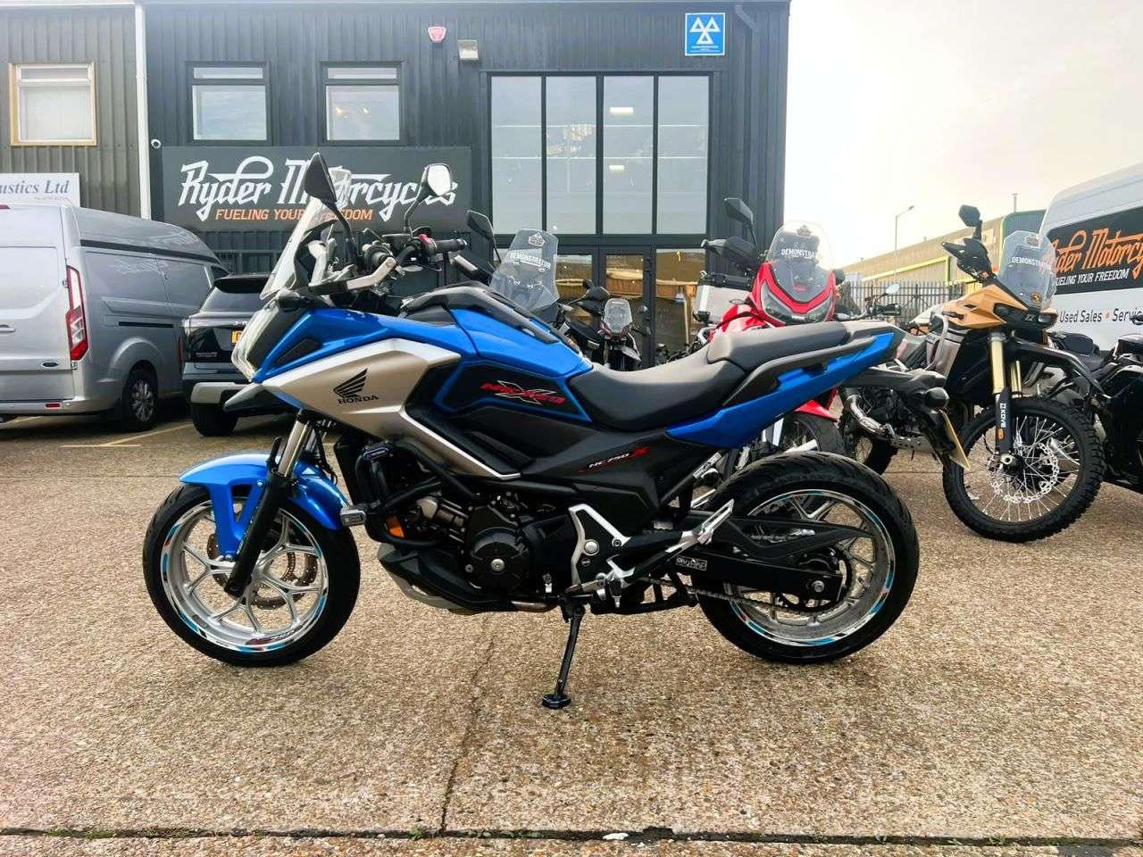 2017 HONDA NC750X 2017 HONDA NC750X