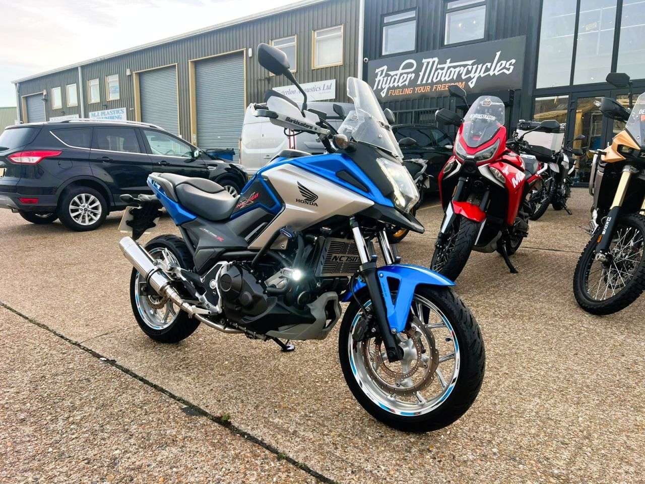 2017 HONDA NC750X 2017 HONDA NC750X