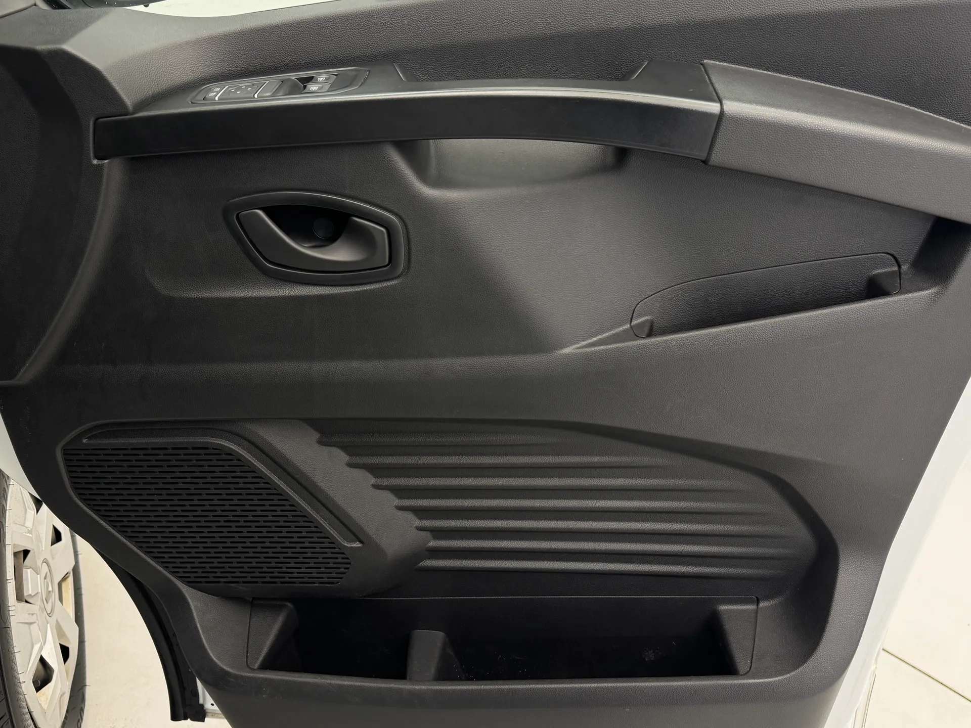 2023 RENAULT TRAFIC 2023 RENAULT TRAFIC