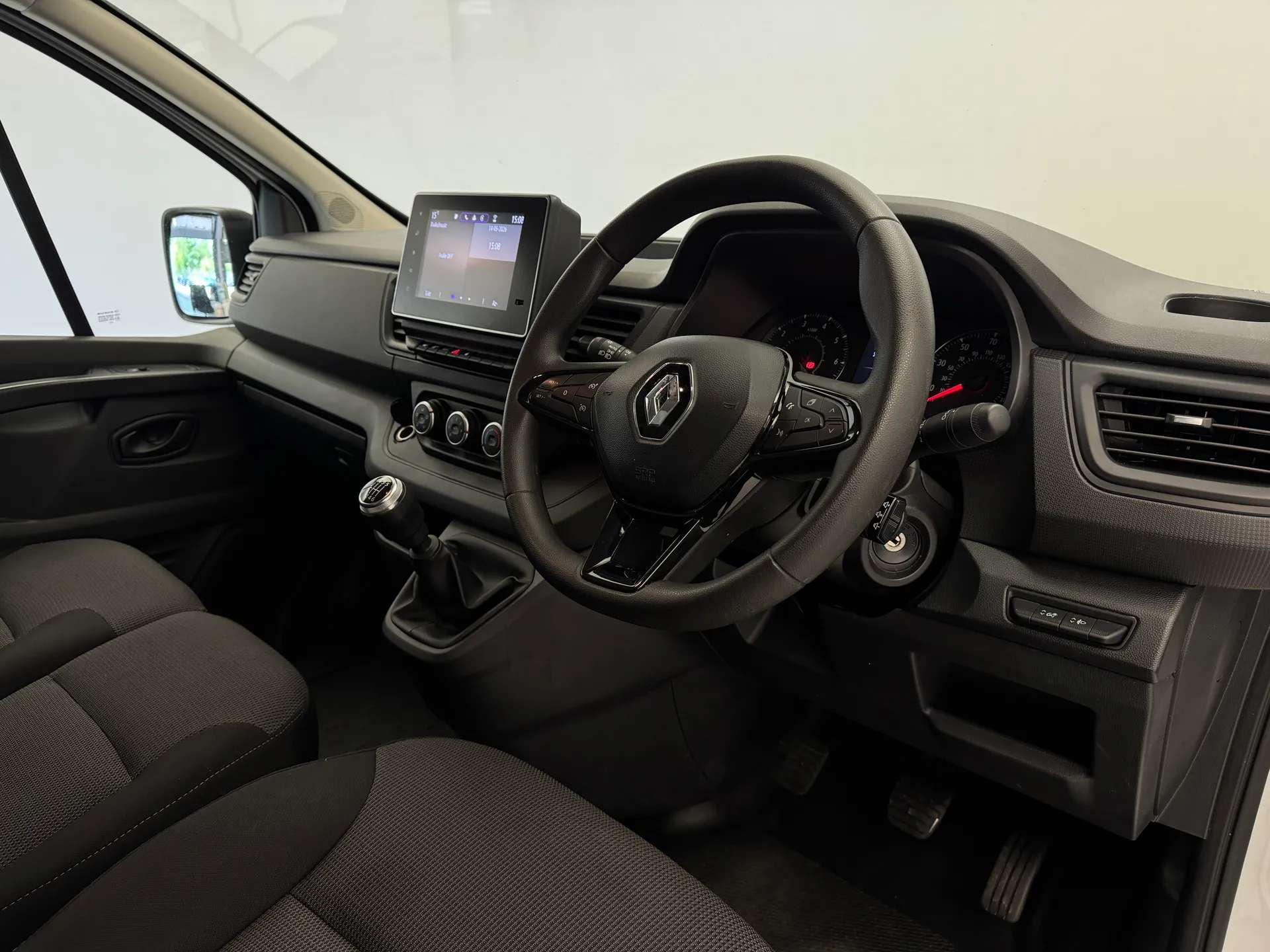 2023 RENAULT TRAFIC 2023 RENAULT TRAFIC