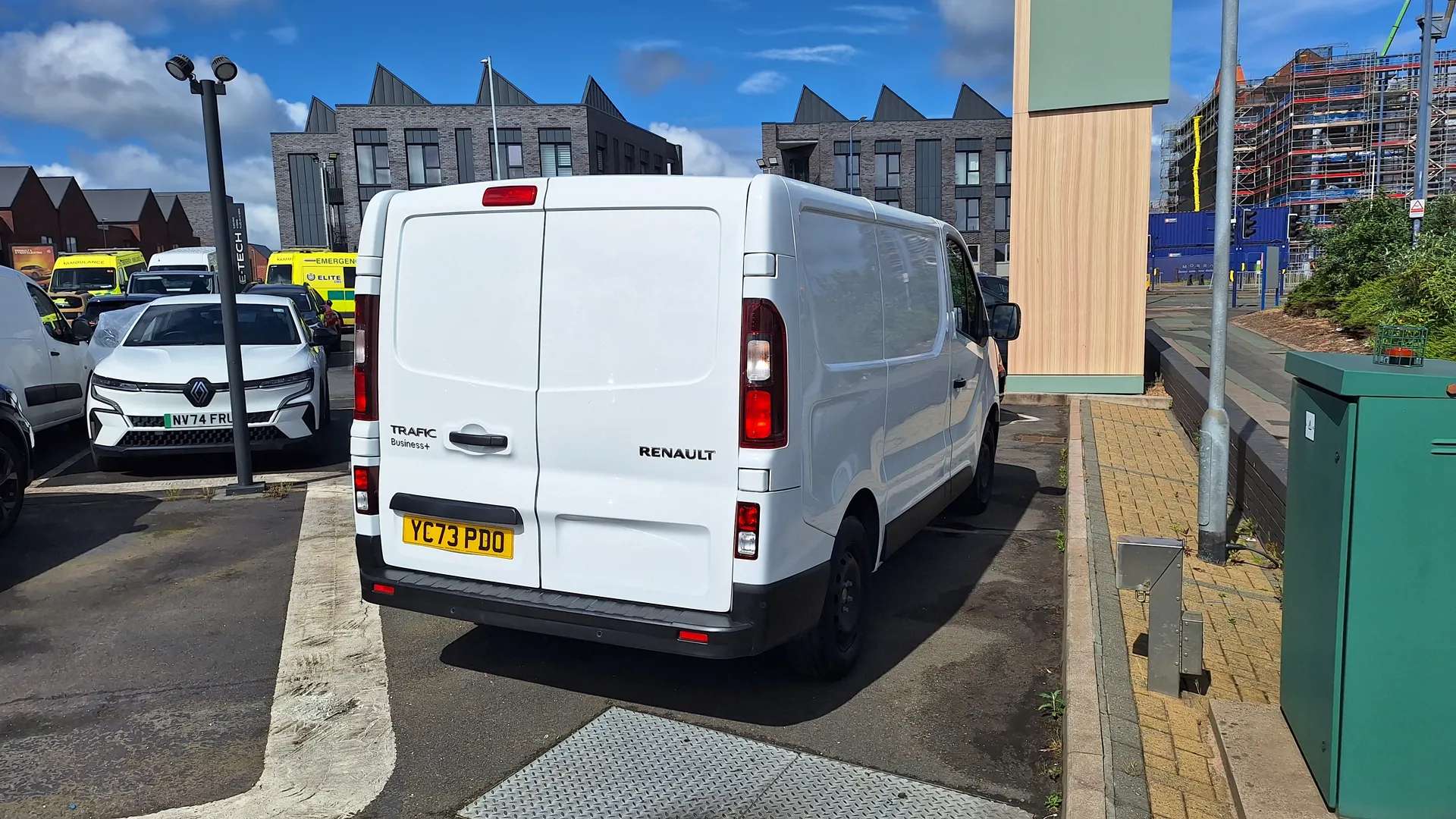 2023 RENAULT TRAFIC 2023 RENAULT TRAFIC