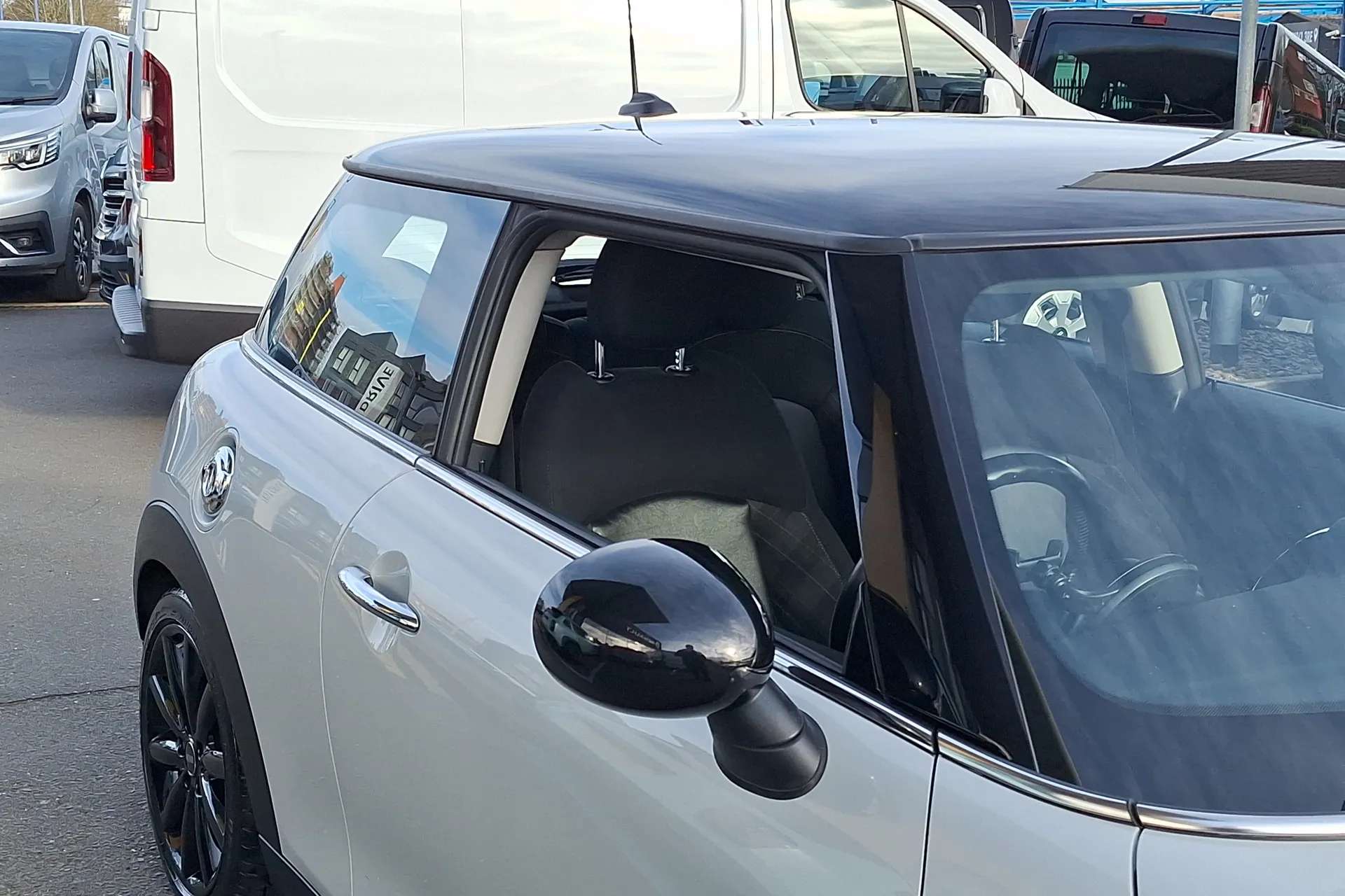 2017 MINI HATCH 2017 MINI HATCH