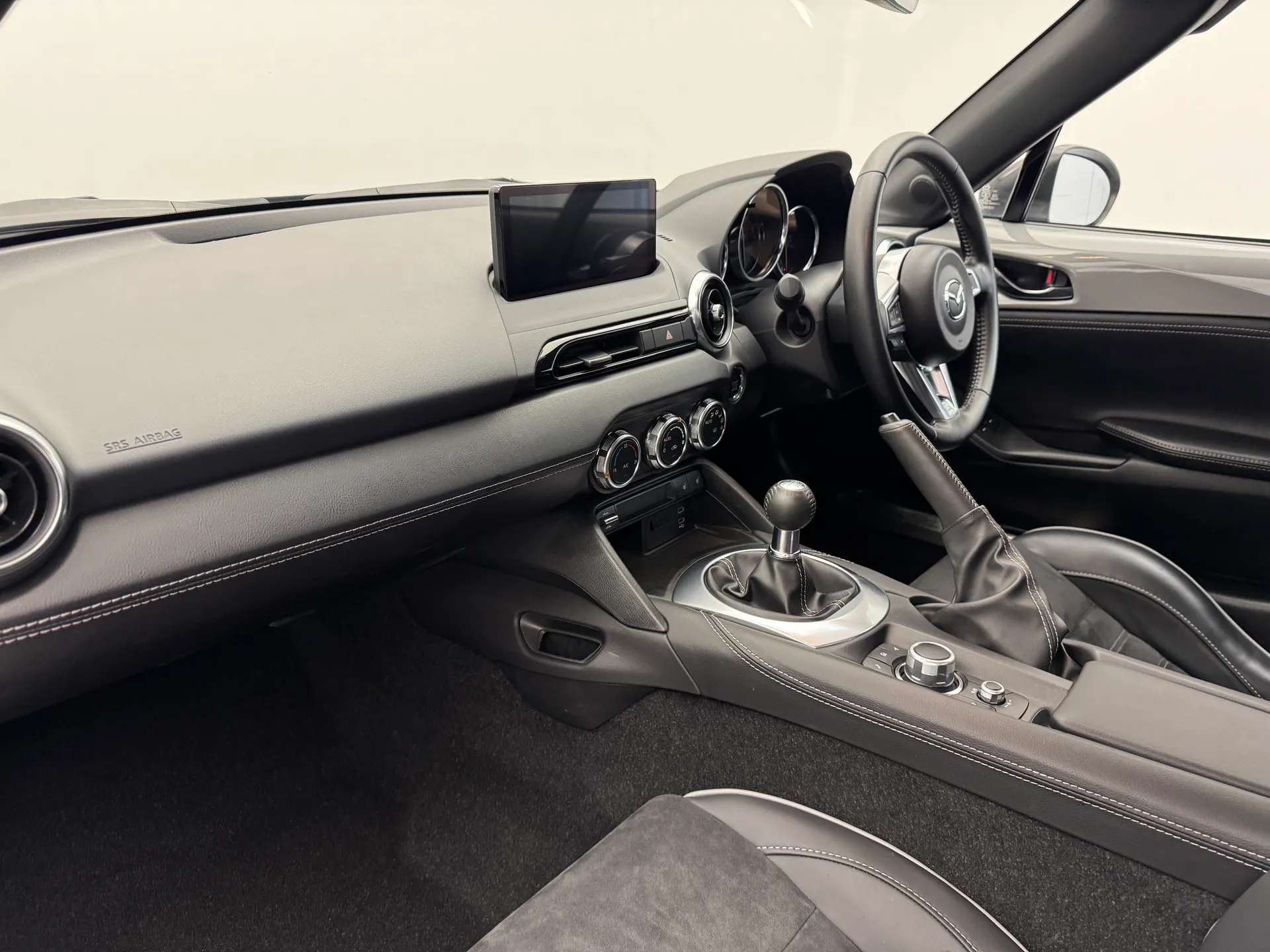 2024 MAZDA MX-5 2024 MAZDA MX-5