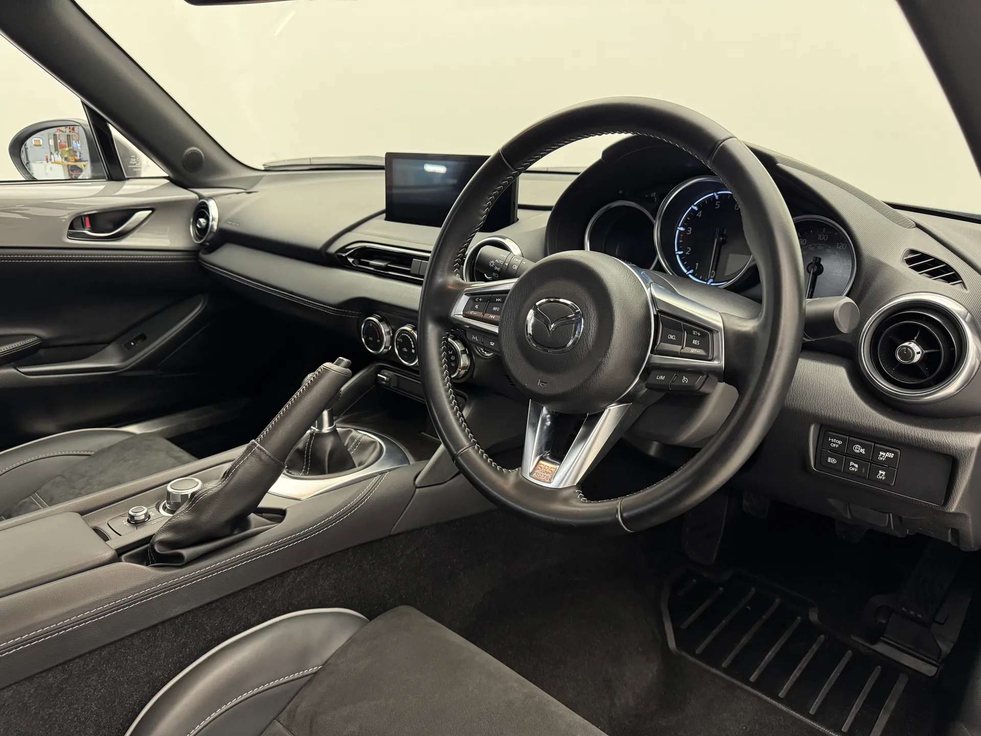 2024 MAZDA MX-5 2024 MAZDA MX-5