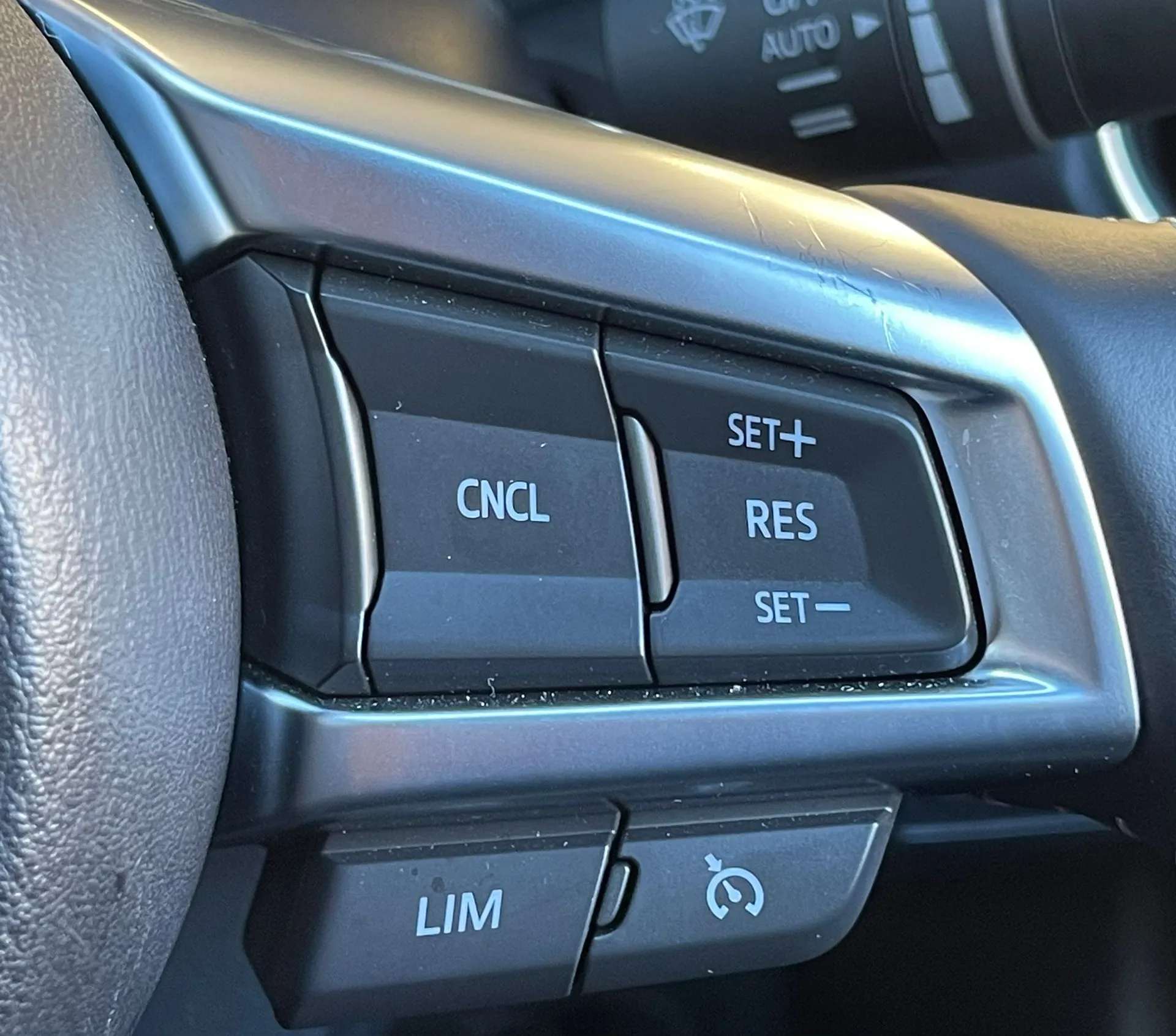 2025 MAZDA MX-5 2025 MAZDA MX-5