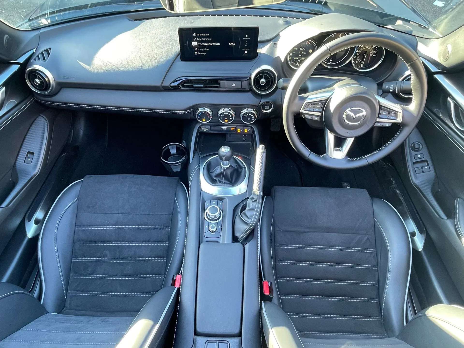 2025 MAZDA MX-5 2025 MAZDA MX-5