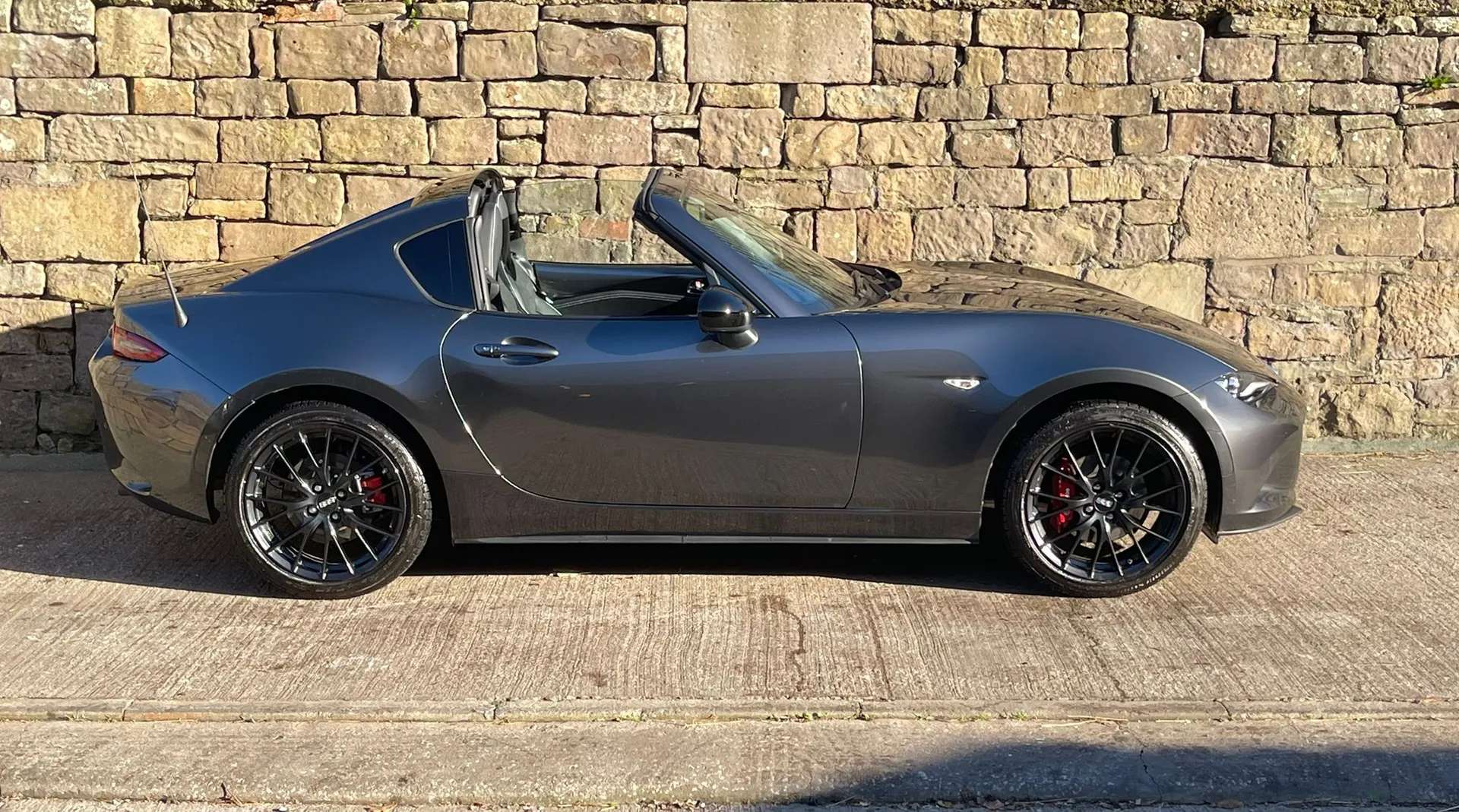 2025 MAZDA MX-5 2025 MAZDA MX-5