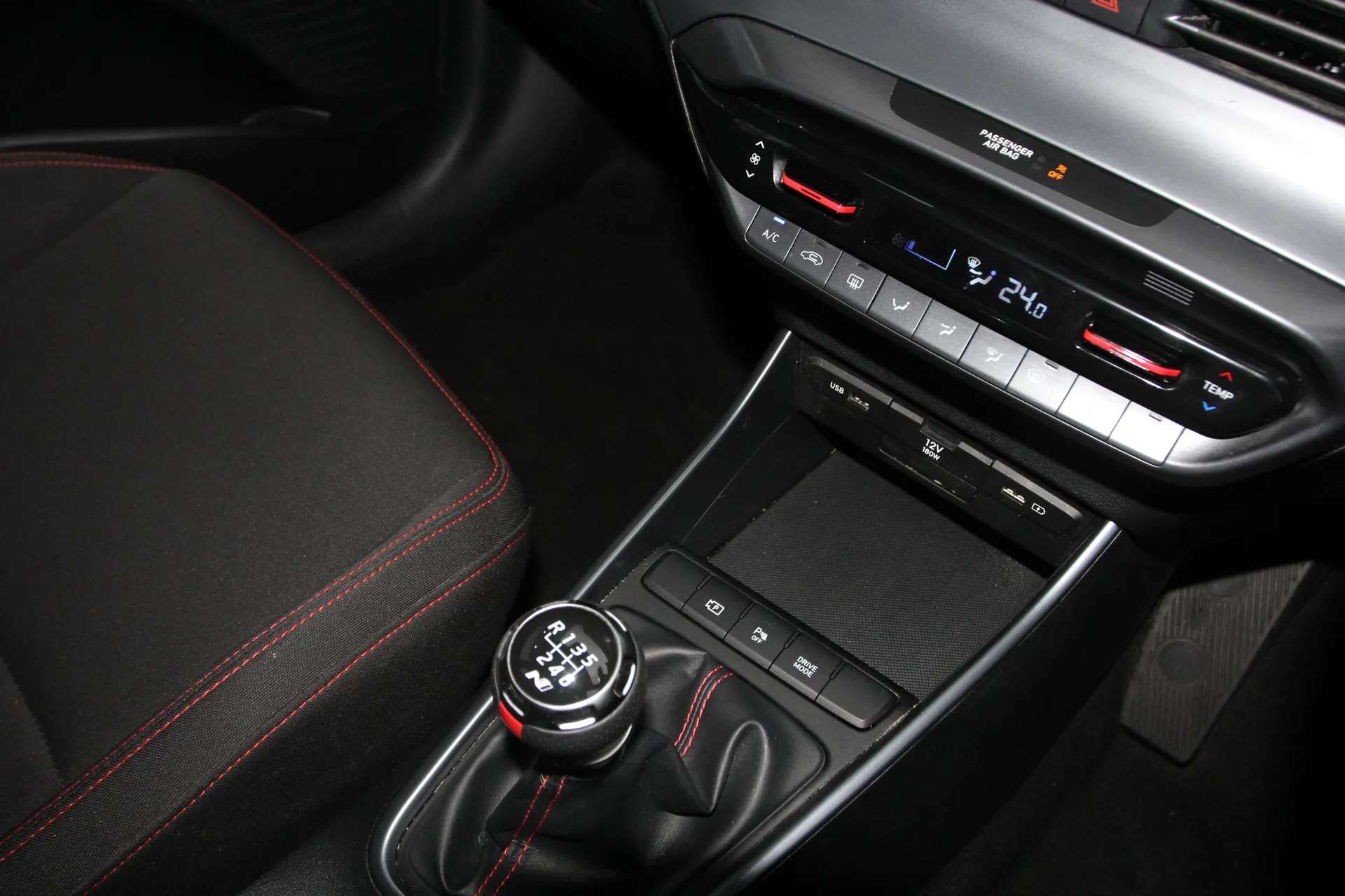 2021 HYUNDAI I20 2021 HYUNDAI I20