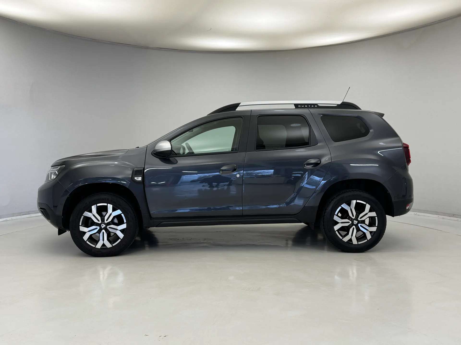 A 2022 DACIA DUSTER 1.3 TCe 130 Prestige 5dr A 2022 DACIA DUSTER 1.3 TCe 130 Prestige 5dr