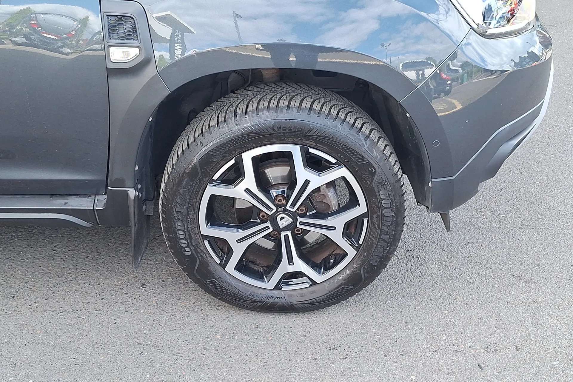A 2019 DACIA DUSTER 1.3 TCe 130 Prestige 5dr A 2019 DACIA DUSTER 1.3 TCe 130 Prestige 5dr