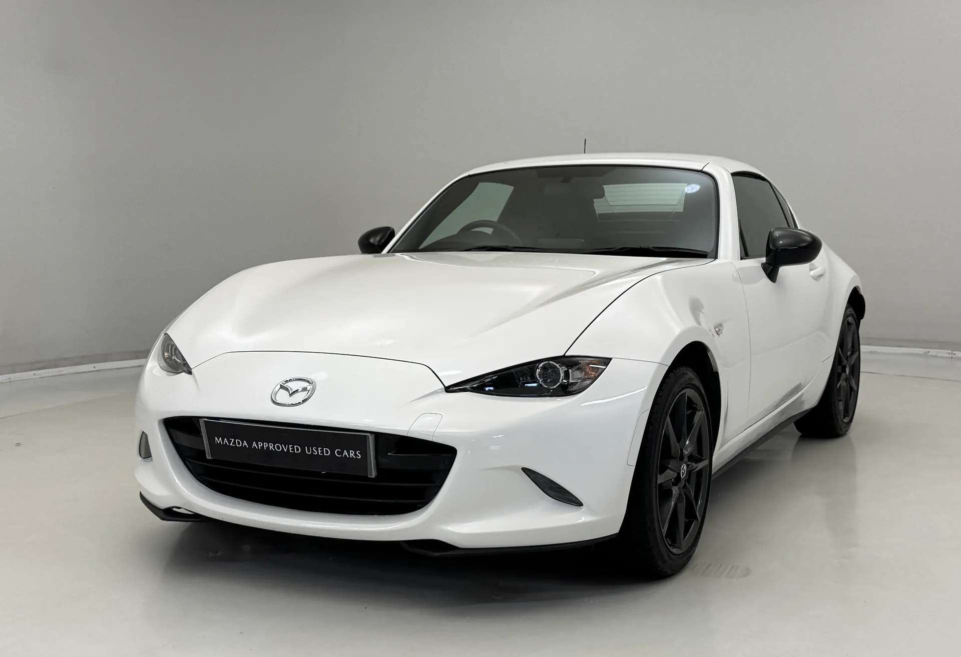A 2018 MAZDA MX-5 2.0 SE-L Nav 2dr A 2018 MAZDA MX-5 2.0 SE-L Nav 2dr