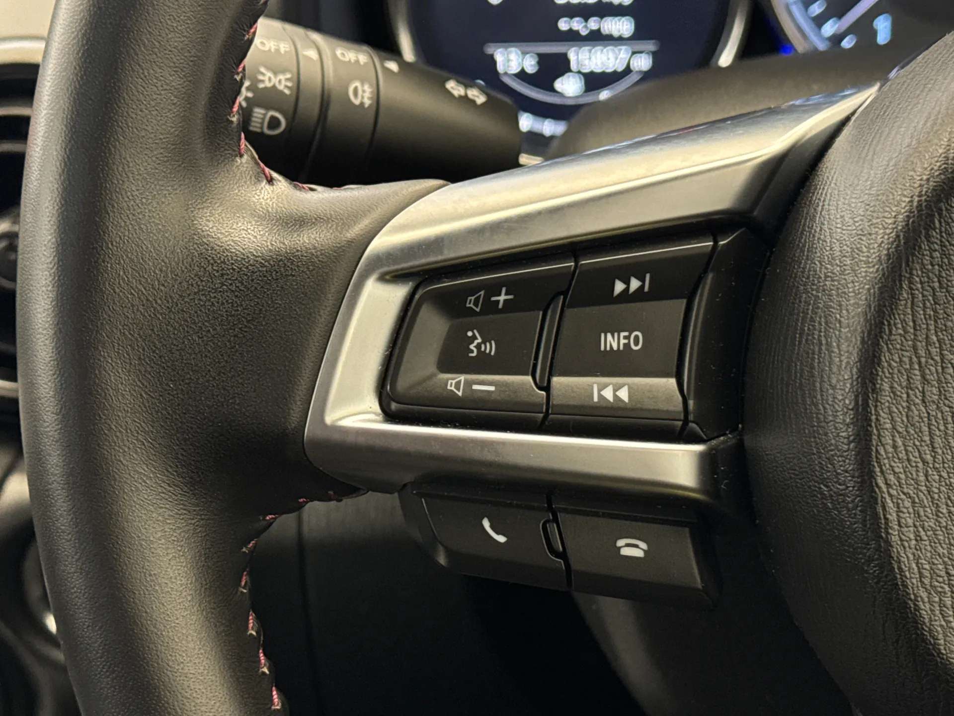 2018 MAZDA MX-5 2018 MAZDA MX-5