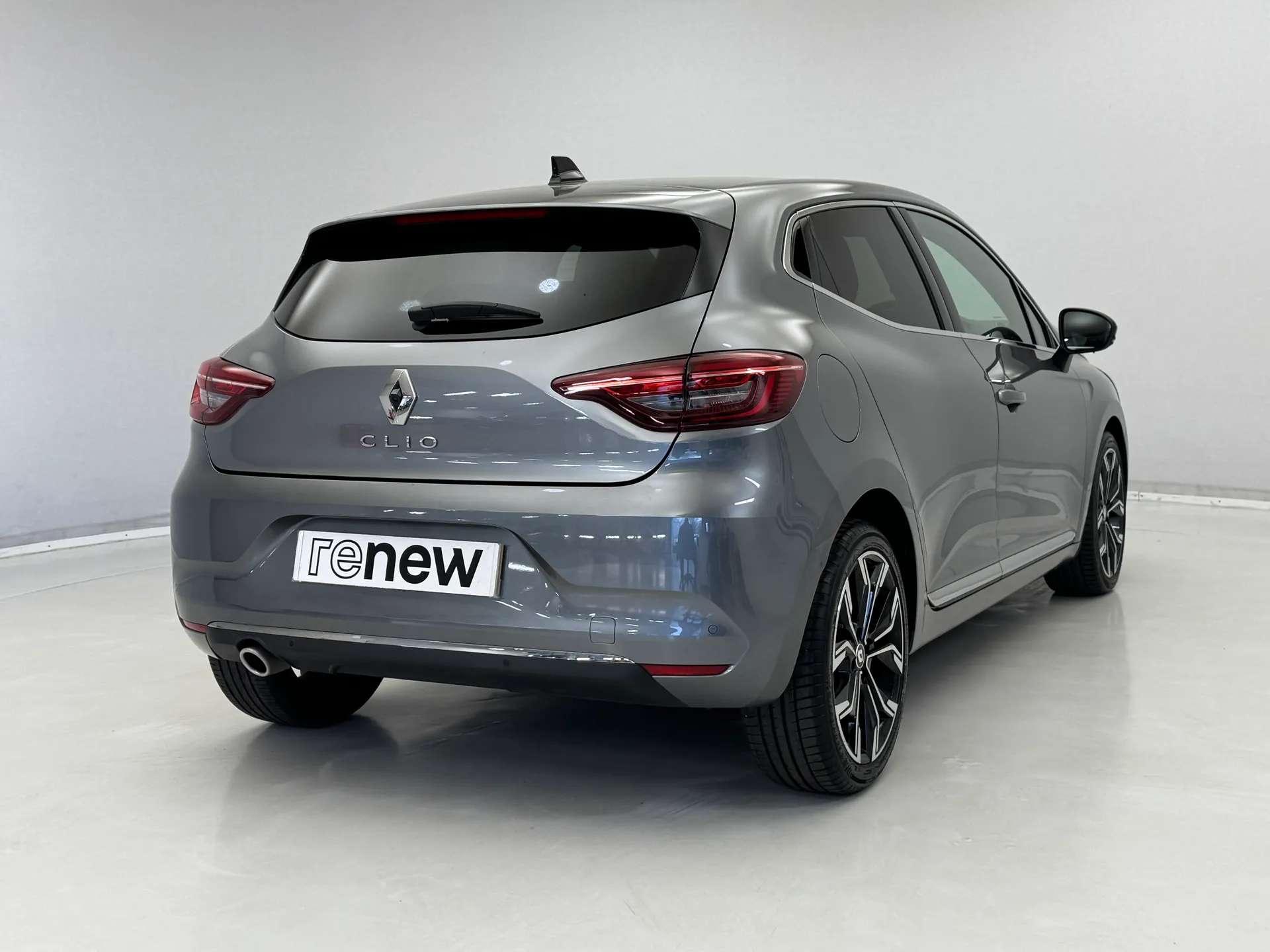 A 2023 RENAULT CLIO 1.0 TCe 90 Techno 5dr A 2023 RENAULT CLIO 1.0 TCe 90 Techno 5dr