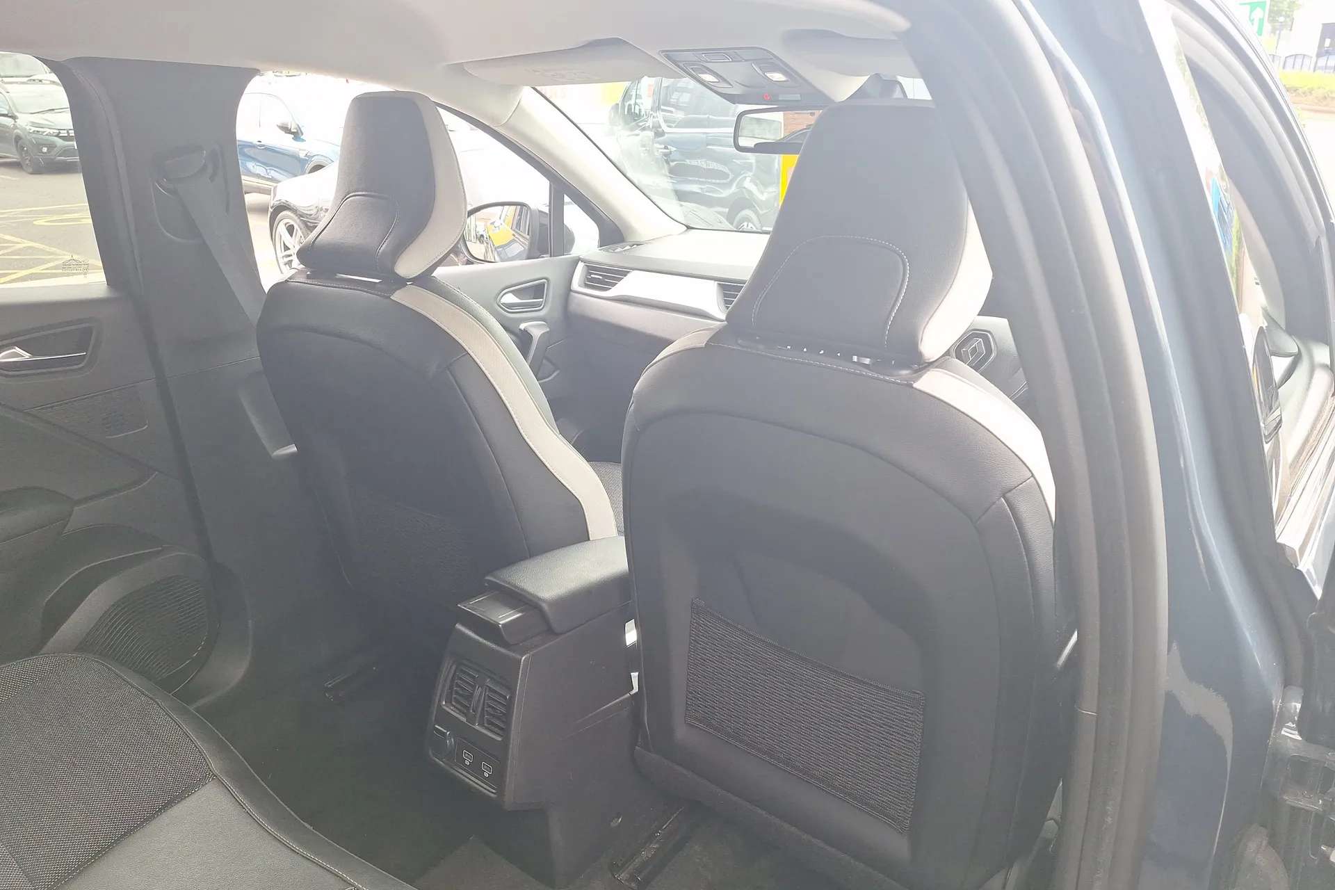 2023 RENAULT CAPTUR 2023 RENAULT CAPTUR