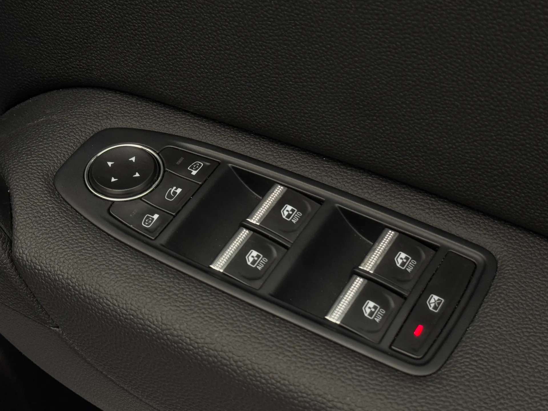 2024 RENAULT CAPTUR 2024 RENAULT CAPTUR