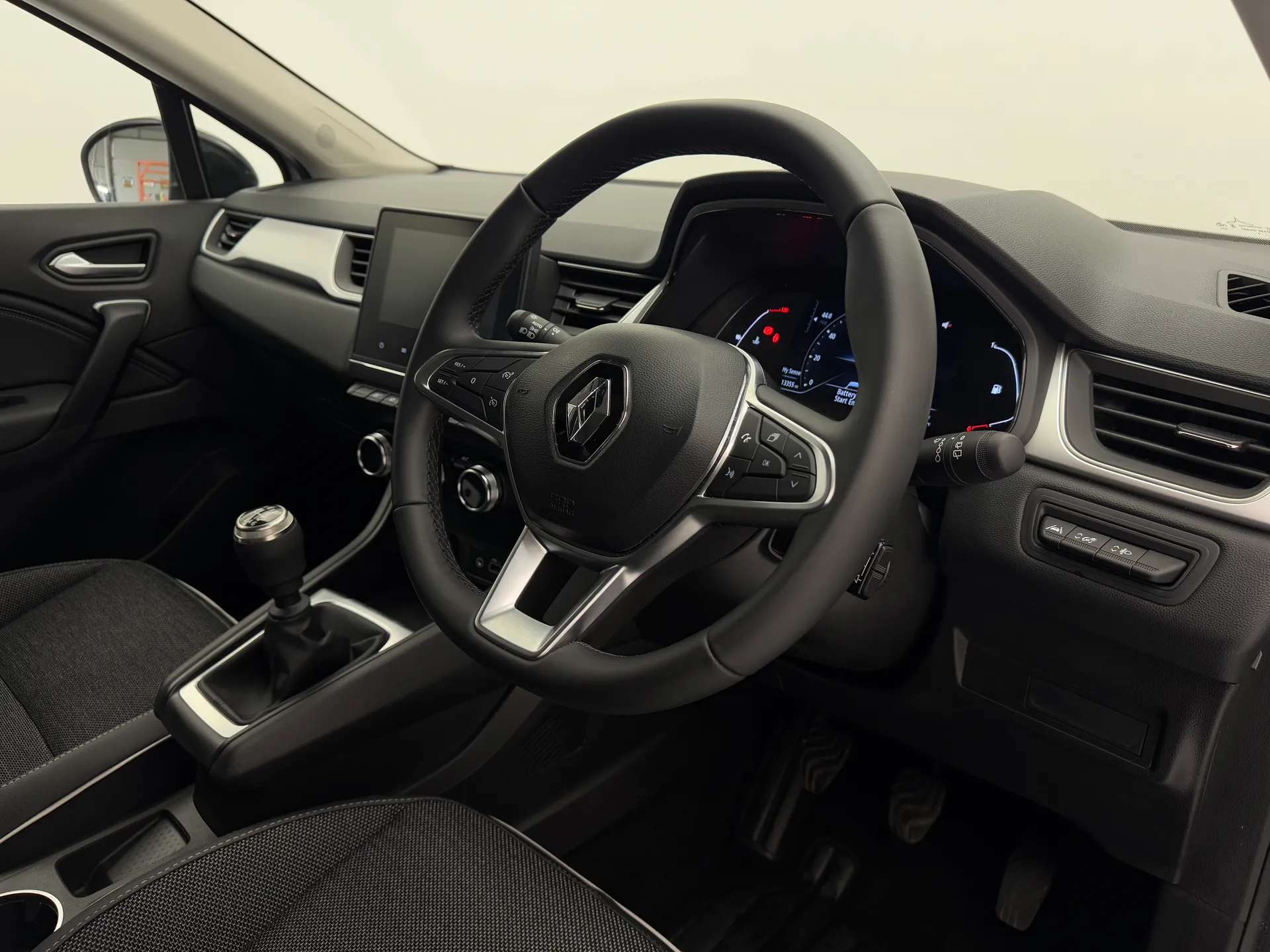 2024 RENAULT CAPTUR 2024 RENAULT CAPTUR