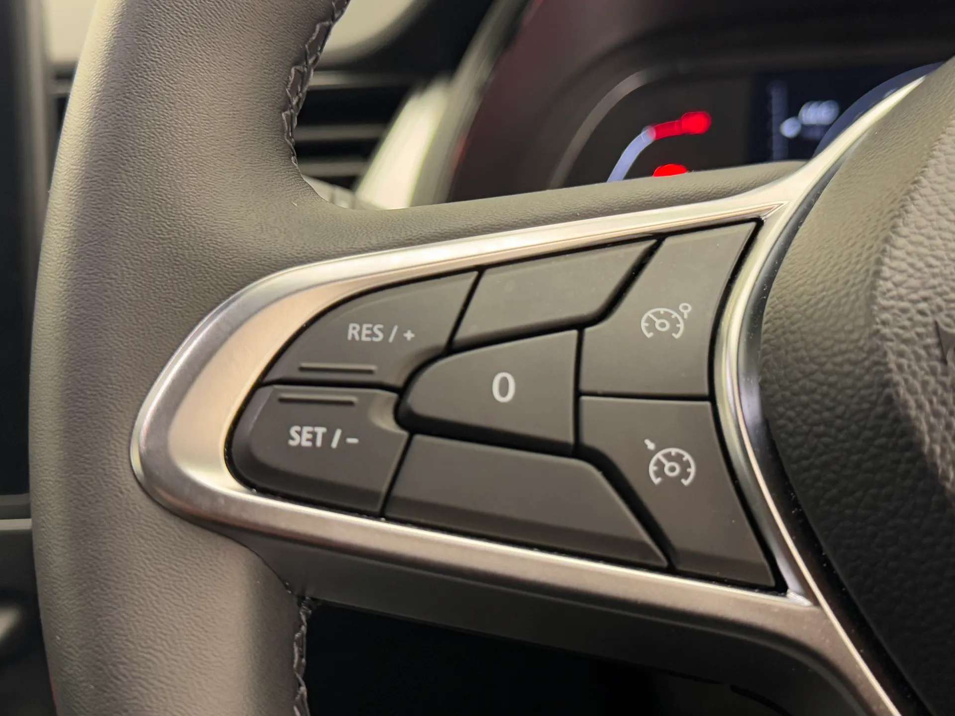 2024 RENAULT CAPTUR 2024 RENAULT CAPTUR