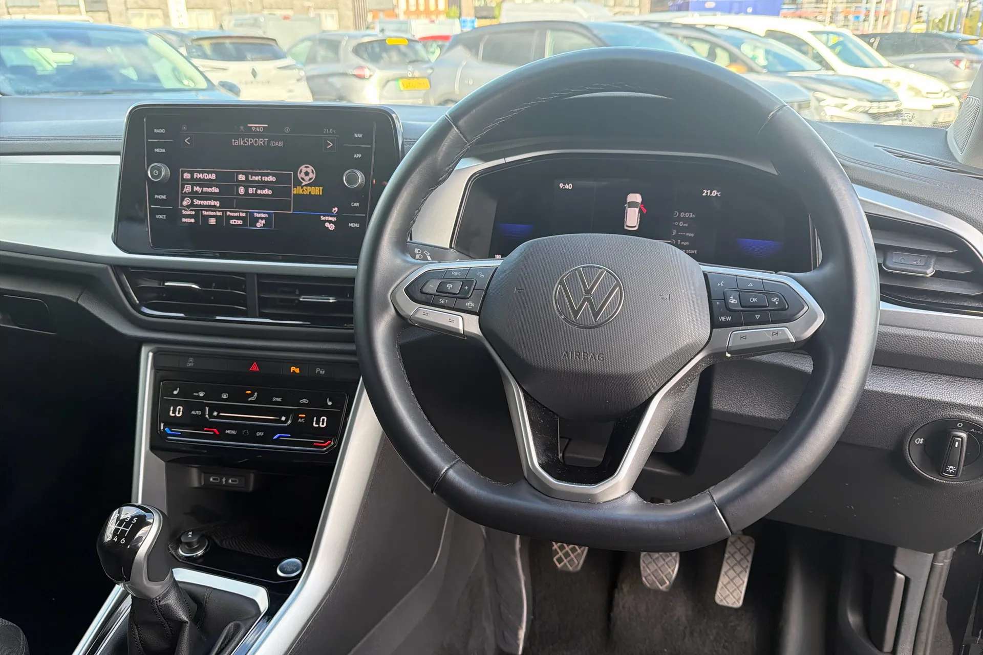 2023 VOLKSWAGEN T-ROC 2023 VOLKSWAGEN T-ROC