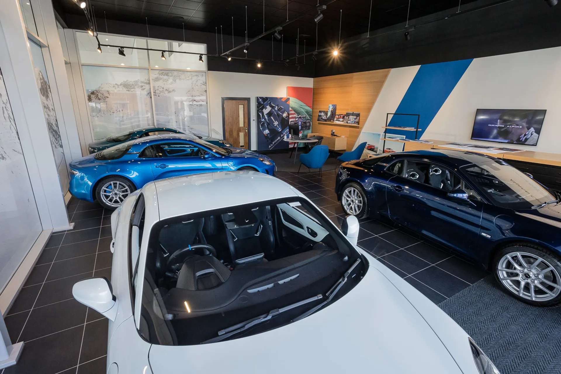 2024 ALPINE A110 2024 ALPINE A110