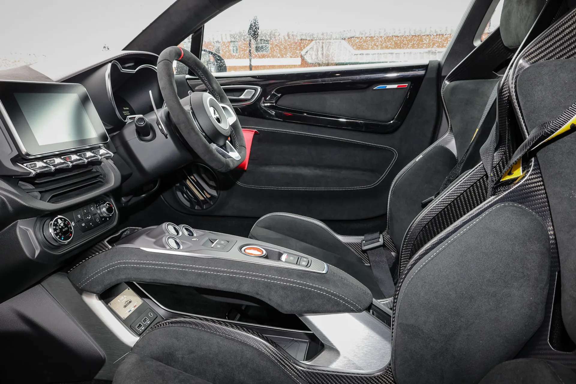2024 ALPINE A110 2024 ALPINE A110