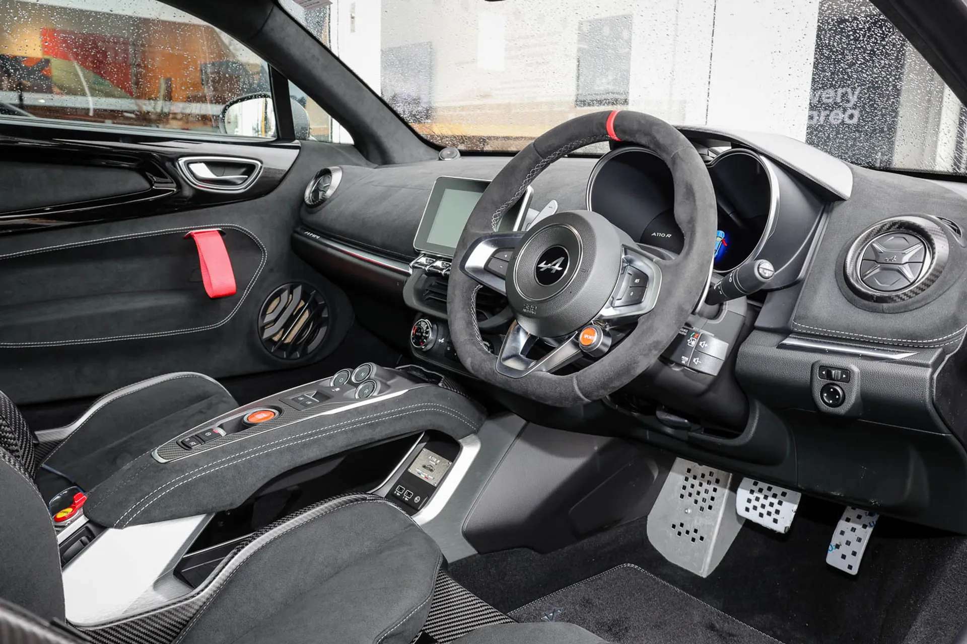 2024 ALPINE A110 2024 ALPINE A110