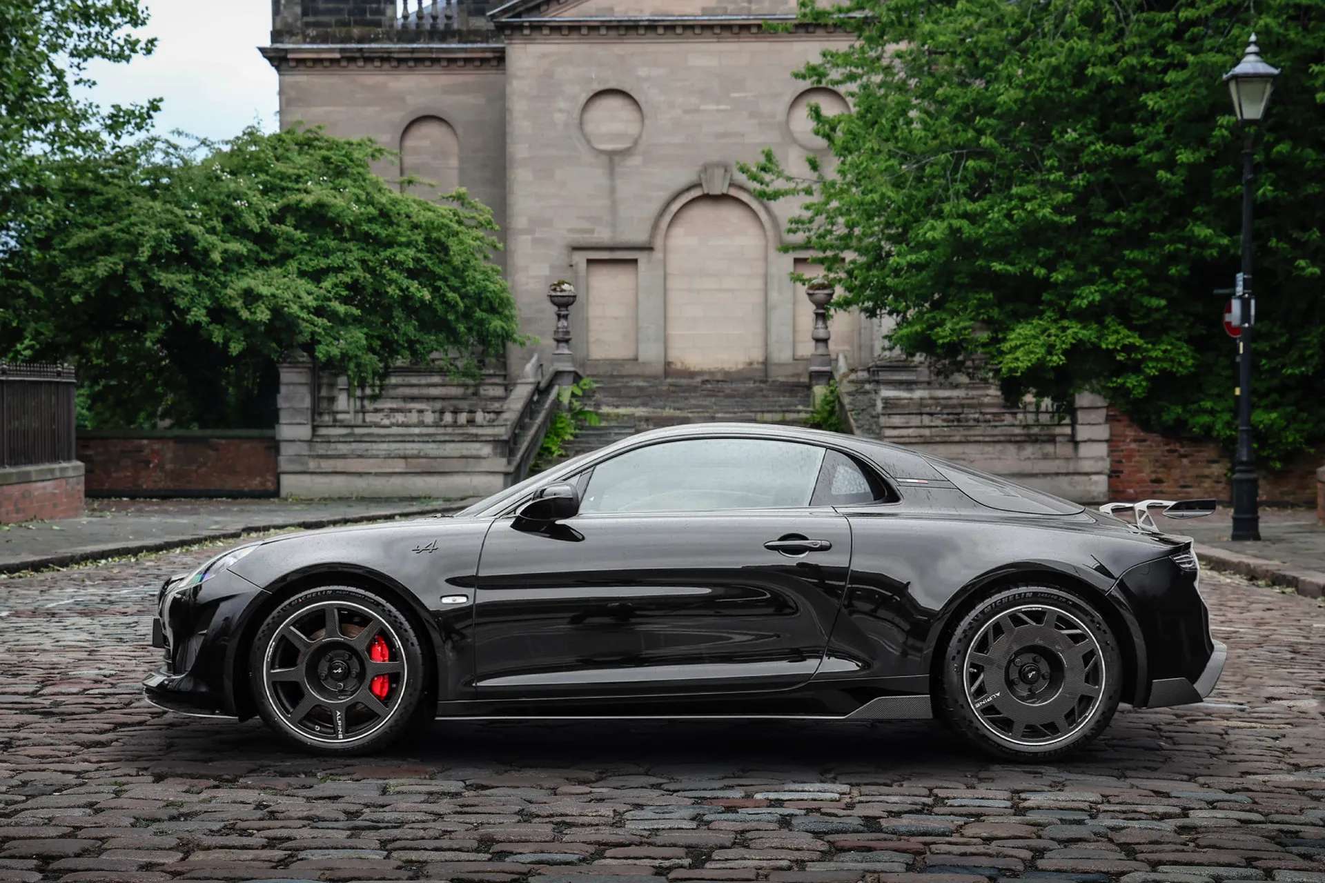 2024 ALPINE A110 2024 ALPINE A110