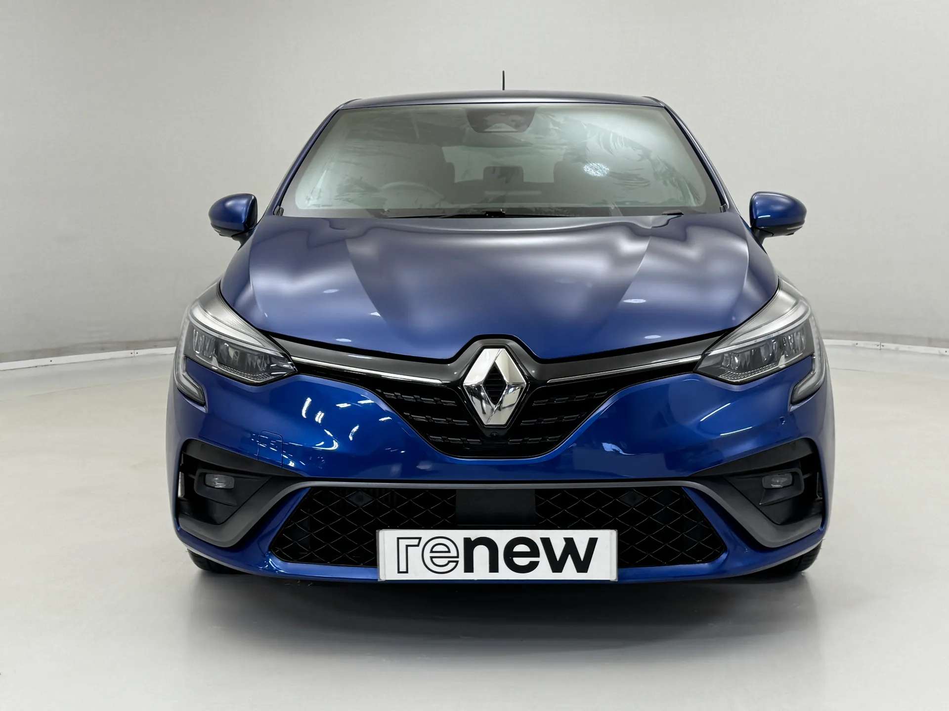A 2019 RENAULT CLIO 1.0 TCe 100 RS Line 5dr A 2019 RENAULT CLIO 1.0 TCe 100 RS Line 5dr