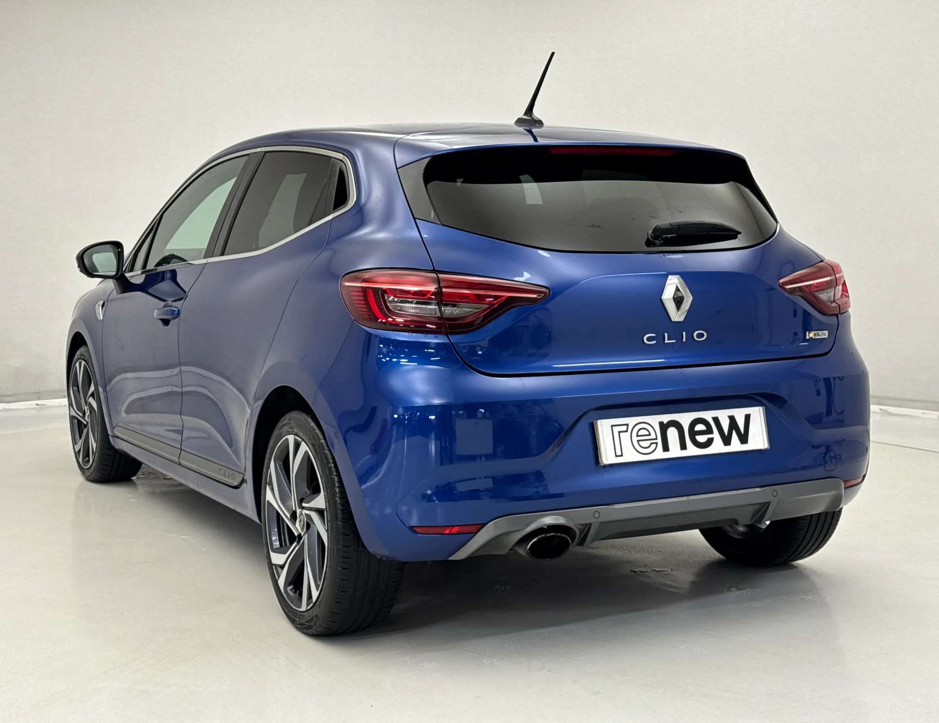 2019 RENAULT CLIO 2019 RENAULT CLIO