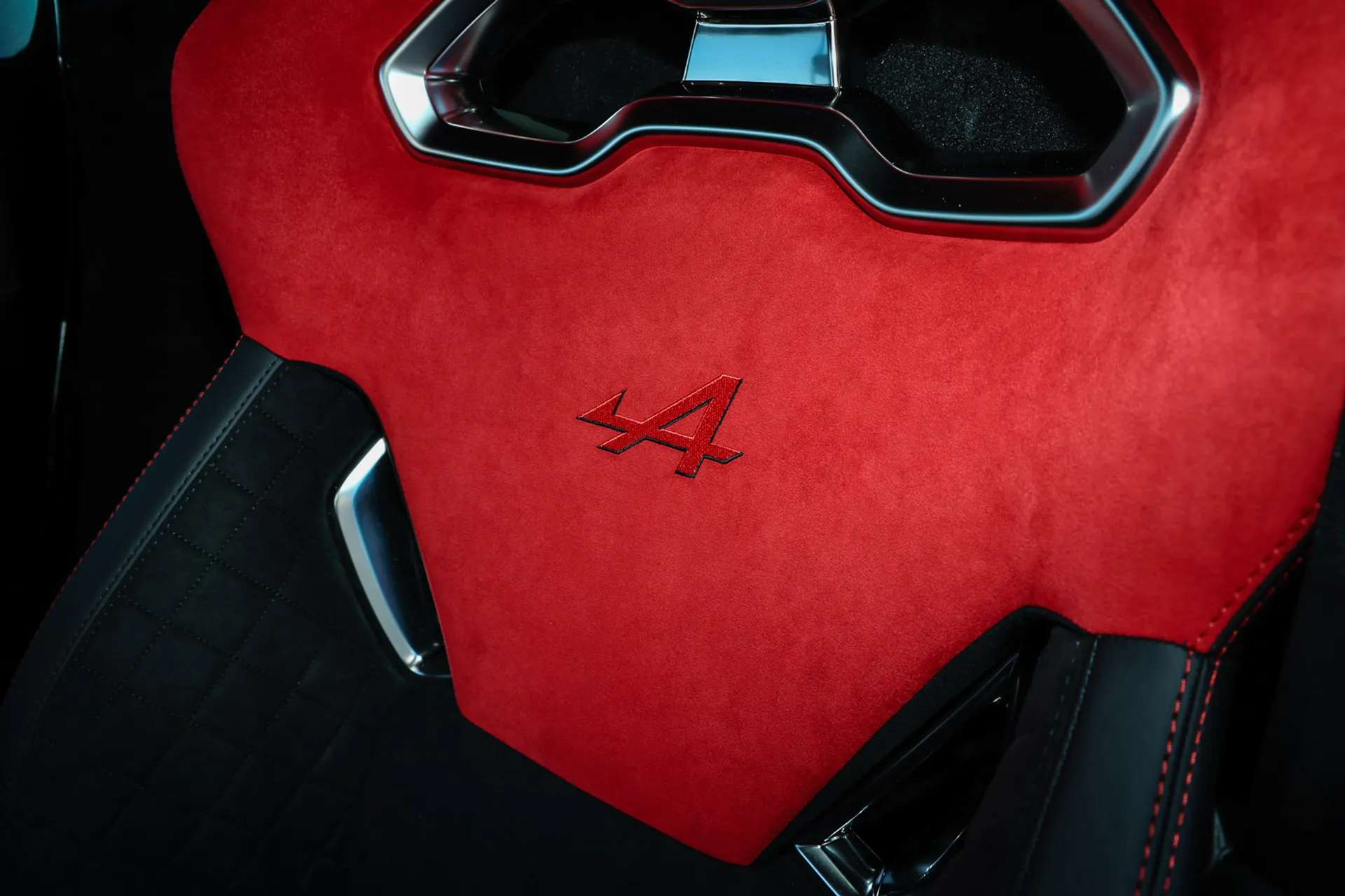 2025 ALPINE A110 2025 ALPINE A110