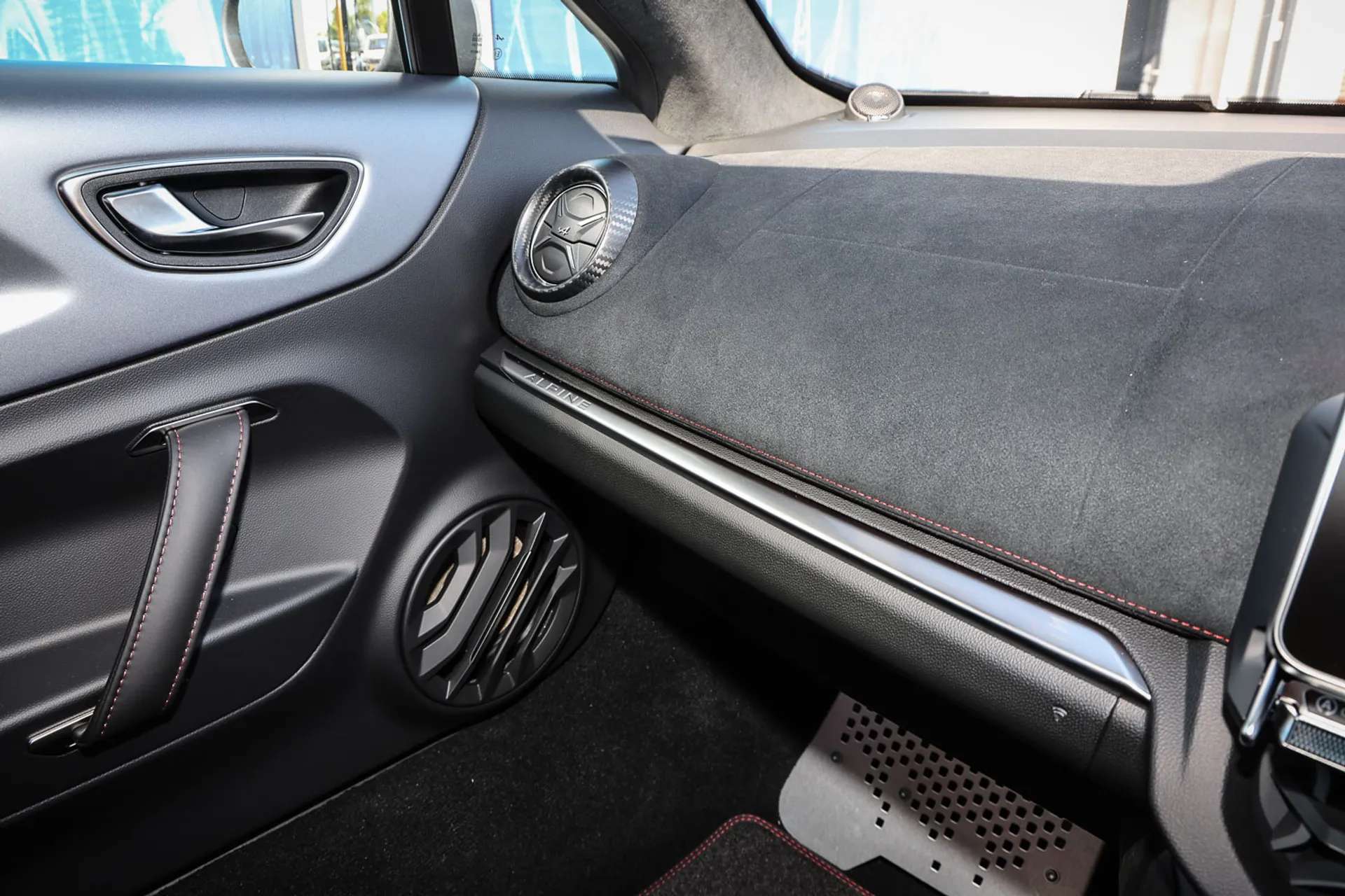 2025 ALPINE A110 2025 ALPINE A110