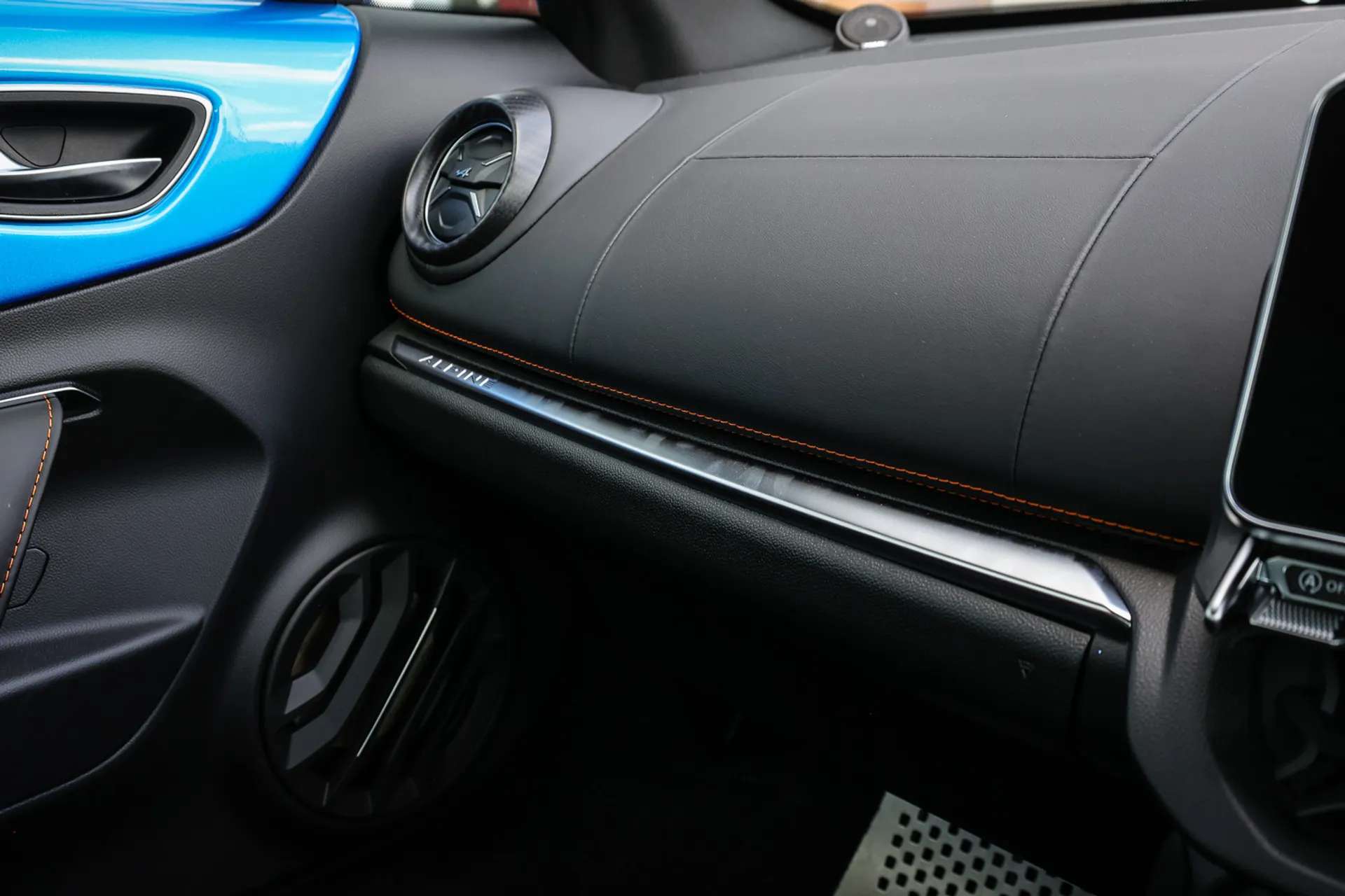 2024 ALPINE A110 2024 ALPINE A110