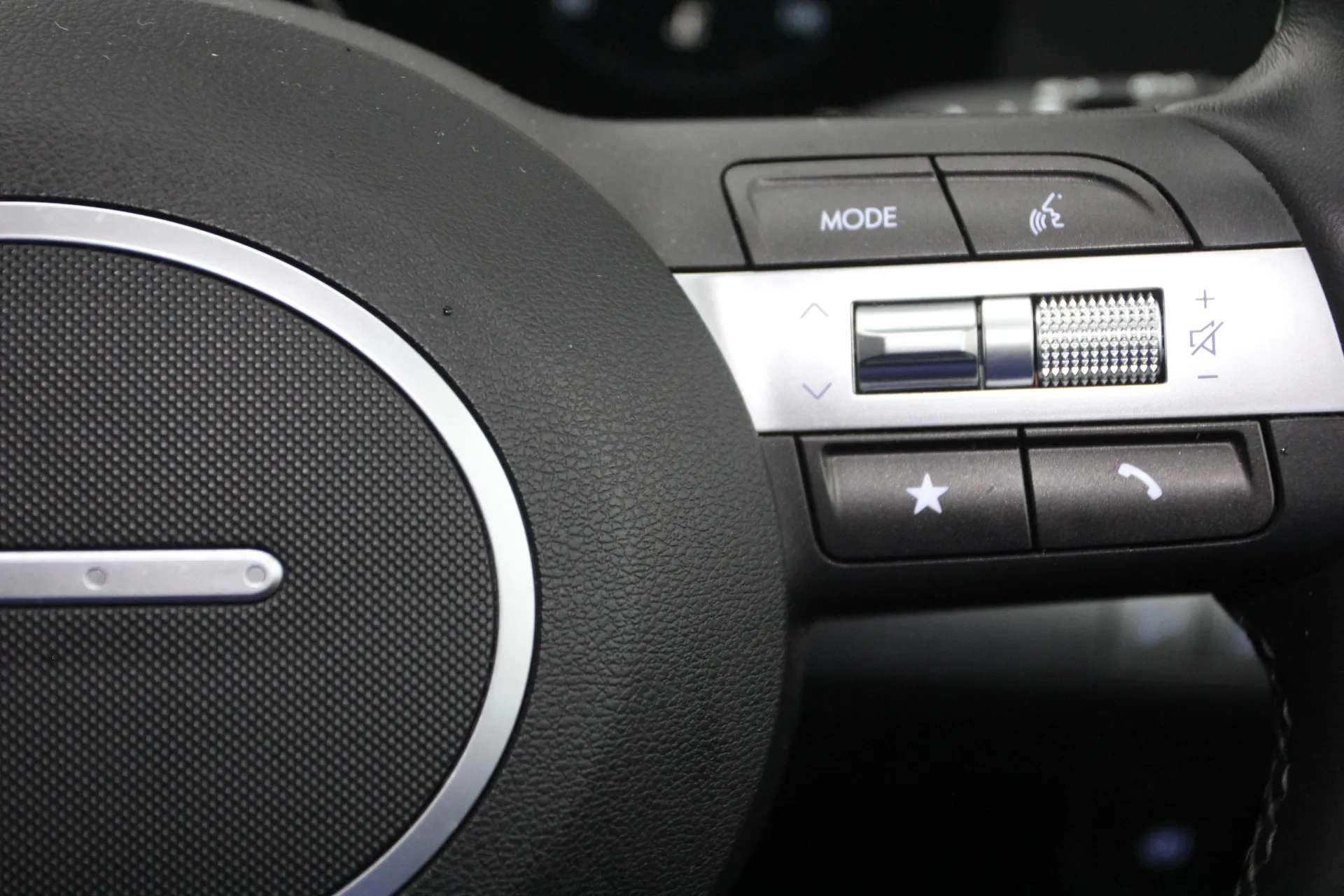 2024 HYUNDAI KONA 2024 HYUNDAI KONA