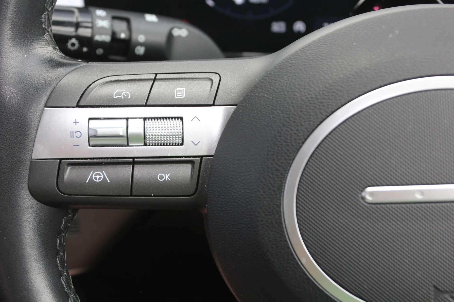 2023 HYUNDAI KONA 2023 HYUNDAI KONA
