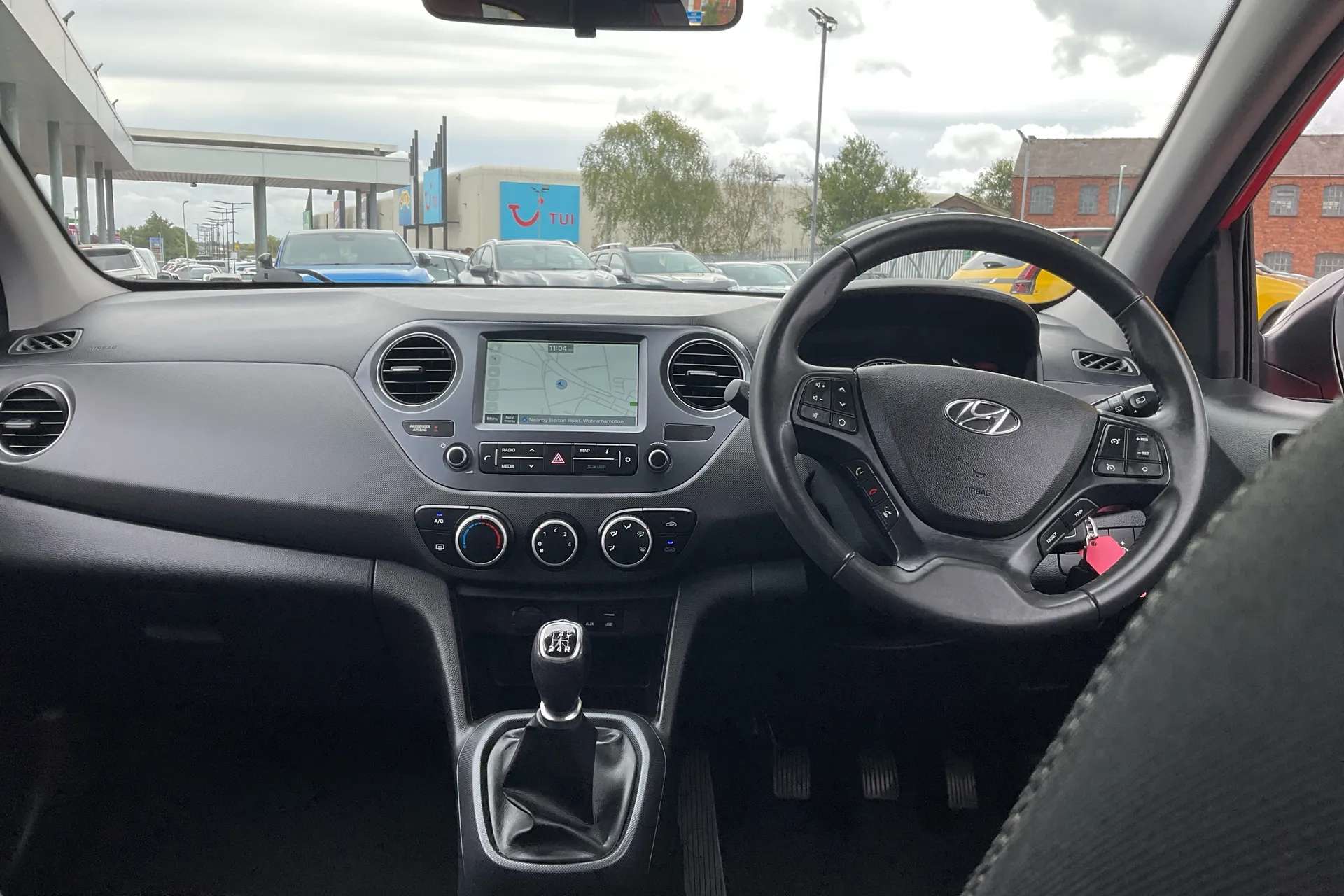 A 2019 HYUNDAI I10 1.0 Play 5dr A 2019 HYUNDAI I10 1.0 Play 5dr