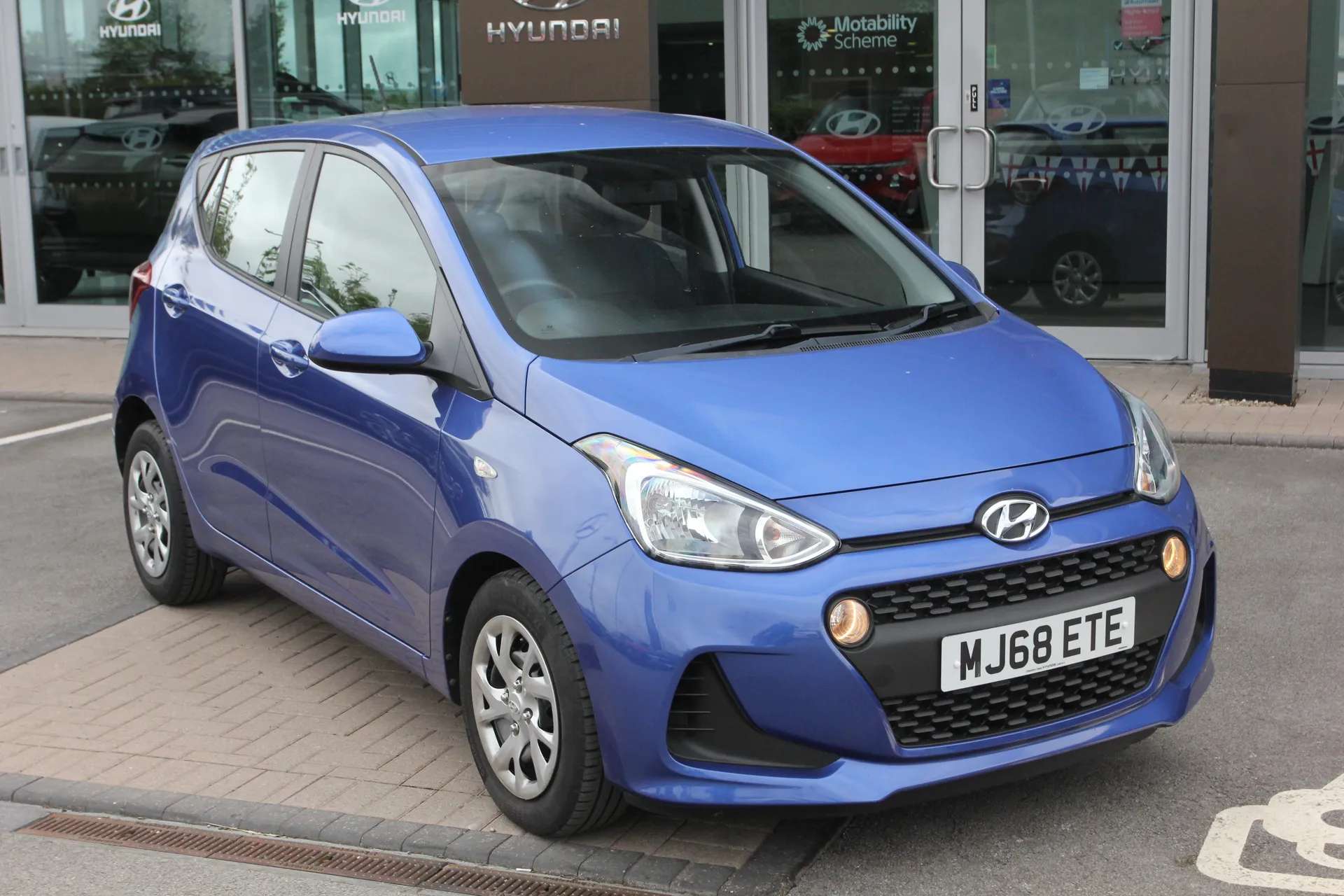 A 2018 HYUNDAI I10 1.2 SE 5dr A 2018 HYUNDAI I10 1.2 SE 5dr