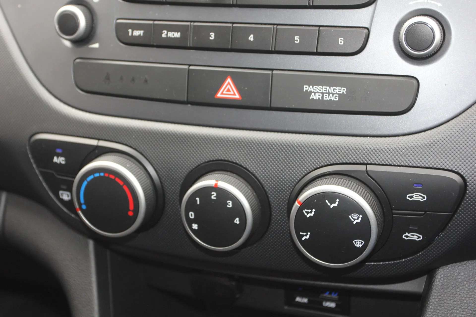 2018 HYUNDAI I10 2018 HYUNDAI I10
